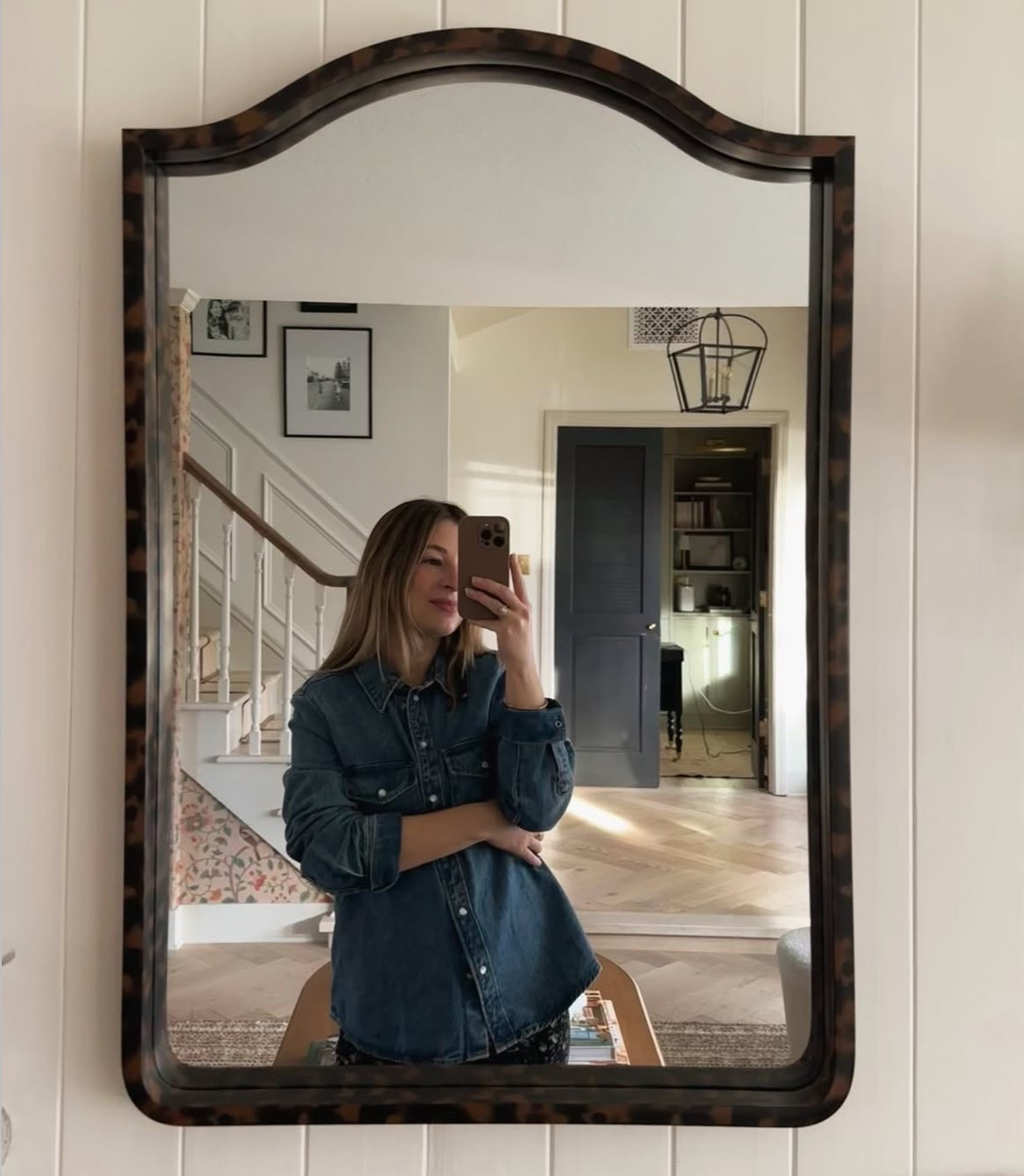 Denim shirts

#LTKFindsUnder100 #LTKBeauty #LTKStyleTip