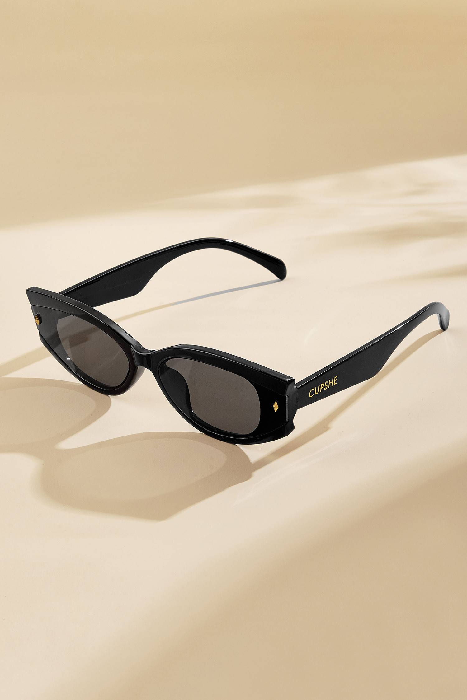 Coastal Cool Black Sunglasses - F | Cupshe US