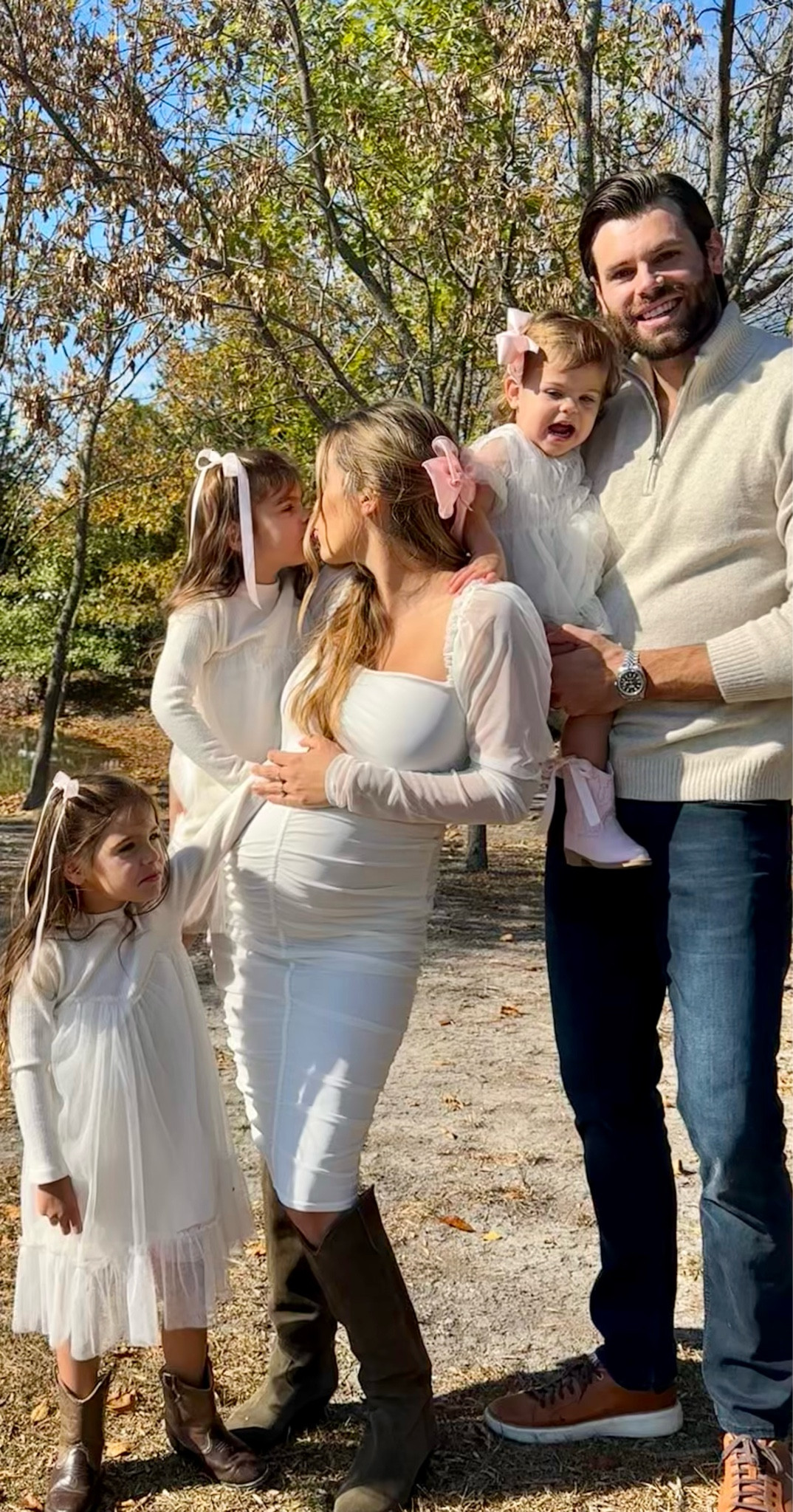 Fam photo outfits! 


#LTKkids #LTKfamily #LTKbump