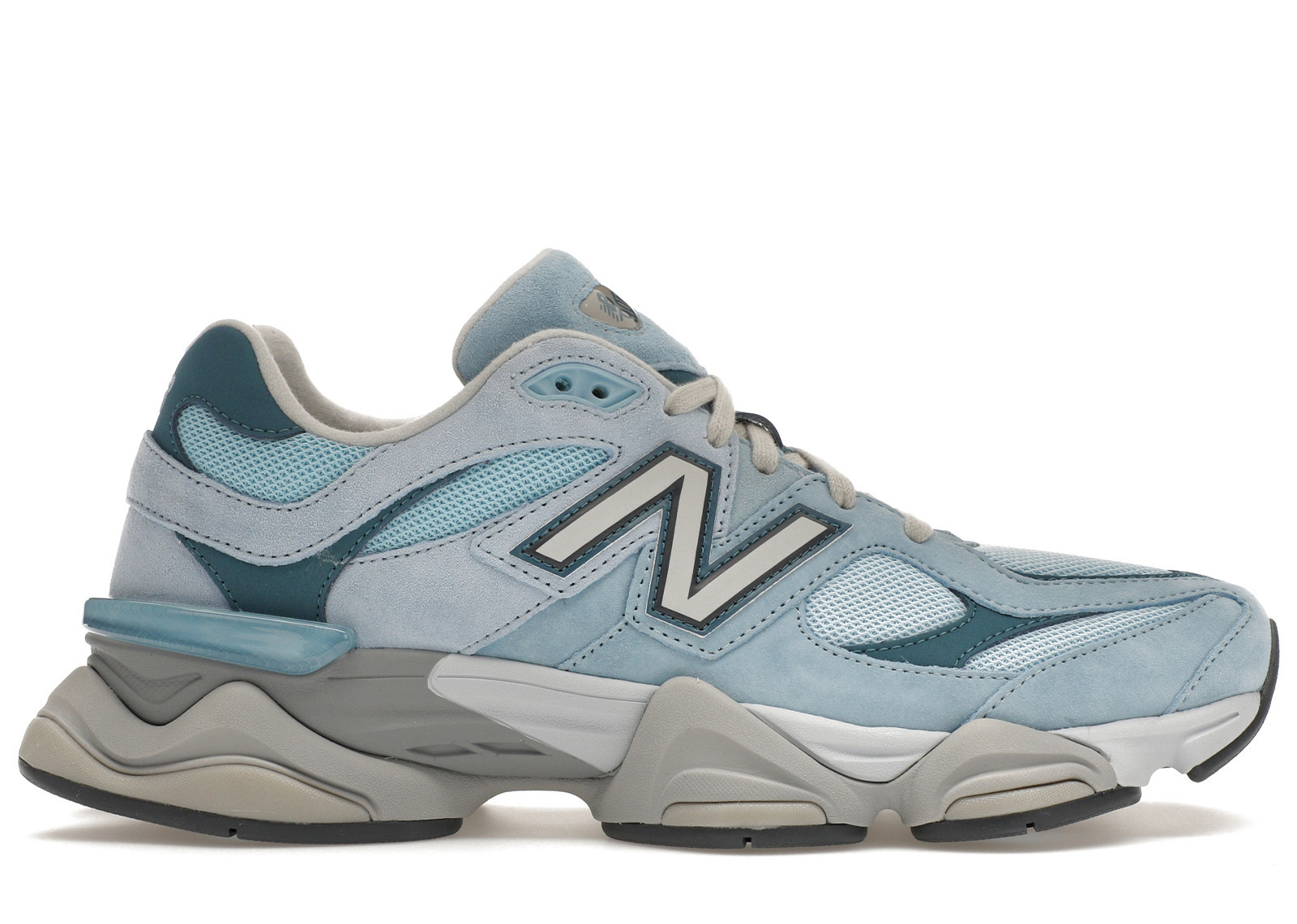 Men's New Balance 9060 Sneakers in Lightin Chrome Blue/Light Chrome Blue/Elemental Blue | StockX