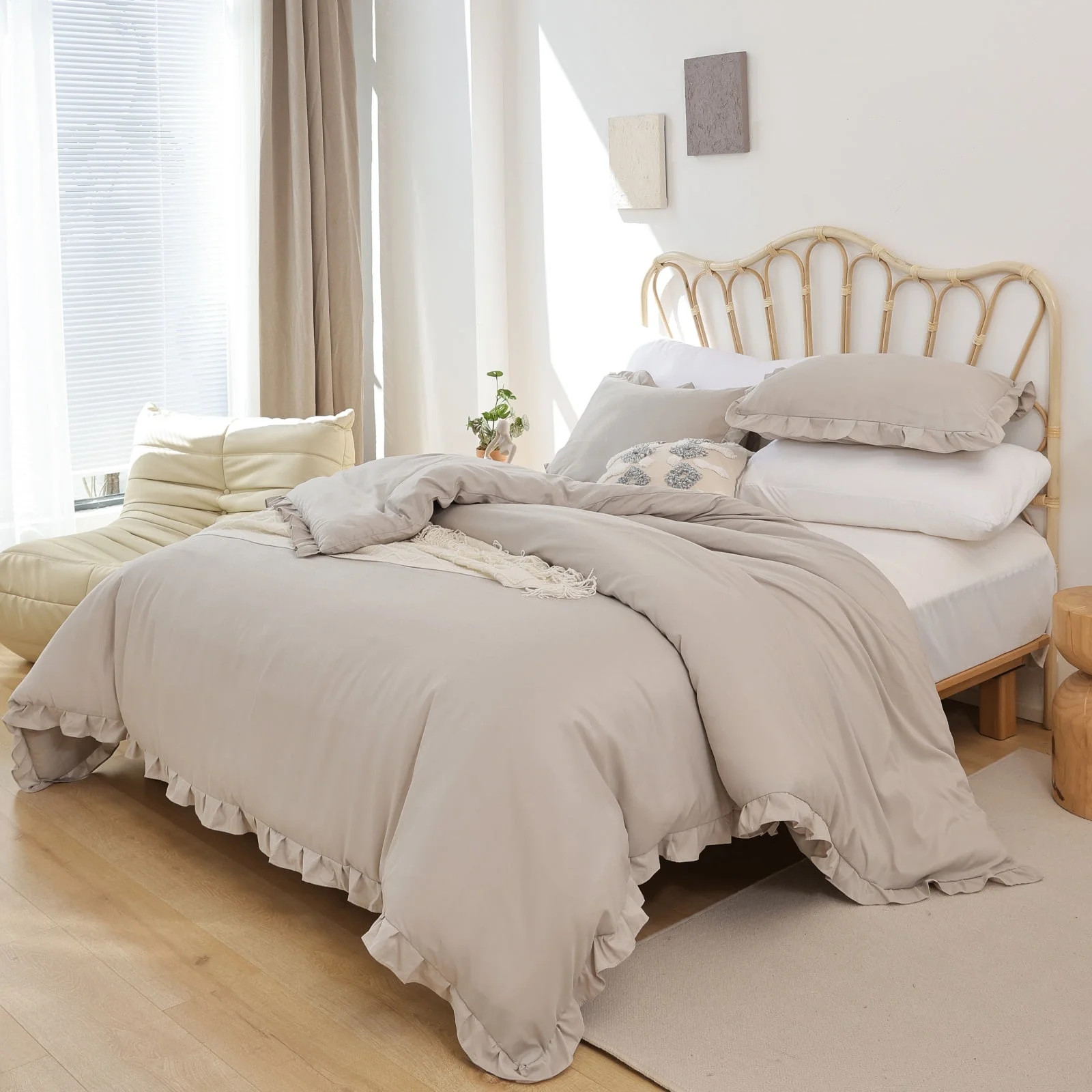 SPRINDAY Queen Comforter Set For Adult, 3 Piece Ruffle Oatmeal Comforter Sets All Season | Walmart (US)