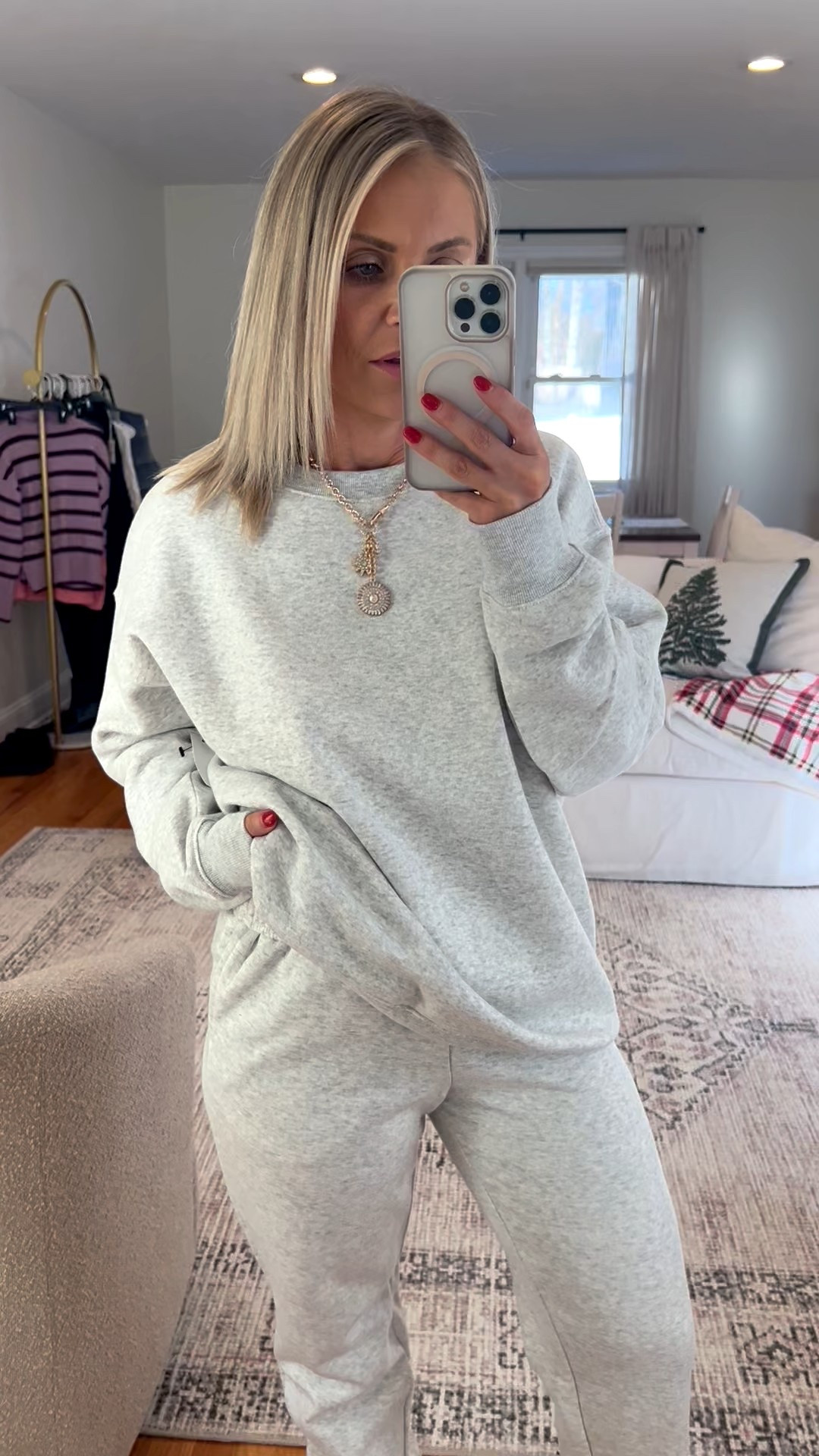 Walmart New arrivals that I am in love with!!😍 the best sweatsuit and under $12 each!!


Walmart fashion, Walmart finds, winter outfits, casual outfits, holiday outfits, Christmas outfits, matching sets, petite fashion, midsize fashion, Walmart jeans, gifts for her, gifts for teens, gifts for college kids 

#LTKFindsUnder50 #LTKMidsize #LTKSeasonal
