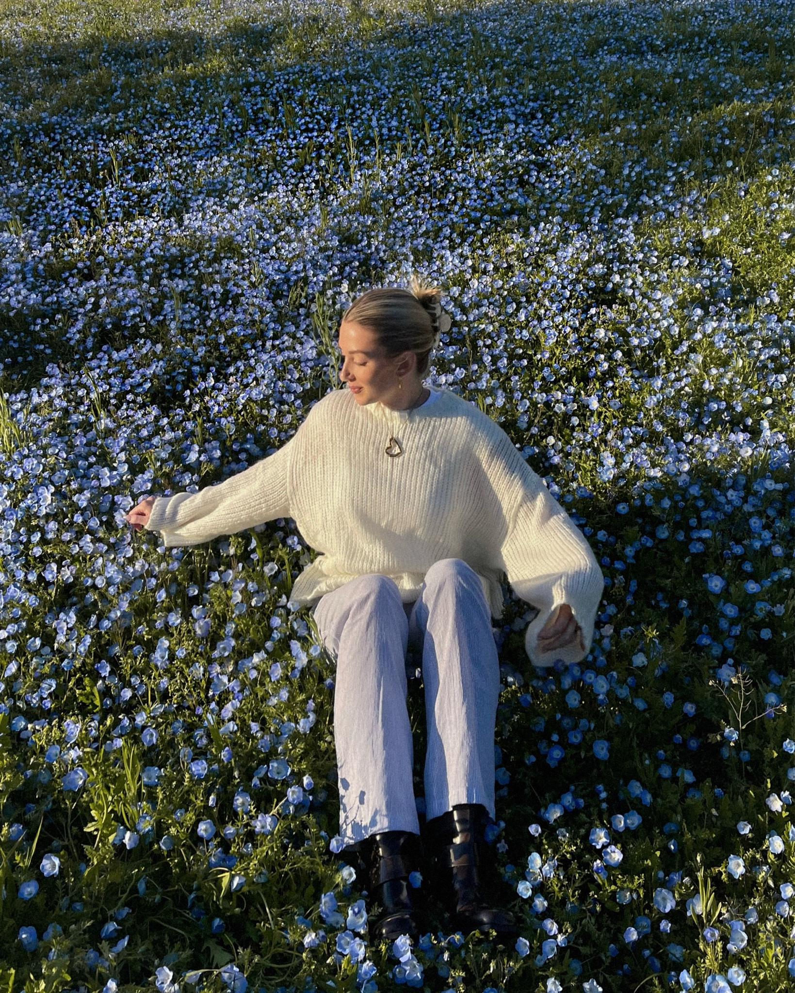 casual spring outfit 🪻🐝✨ #LTKspring 

#LTKFindsUnder100 #LTKSeasonal