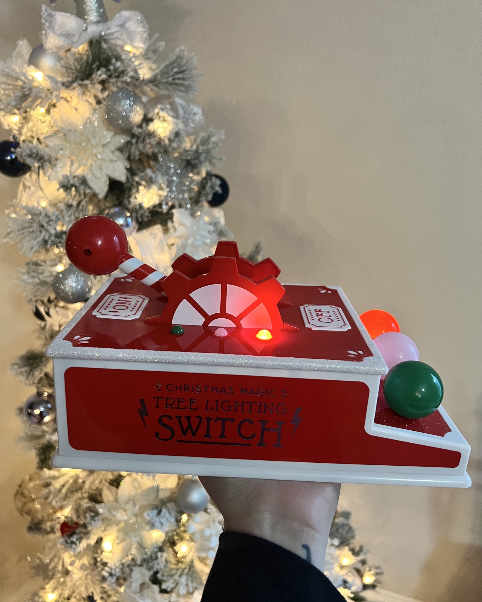 This Christmas tree lighting switch is so cute! It connects to the tree lights and allows you (or your kids) to magically turn the lights on and off 🎄✨

#LTKGiftGuide #LTKHoliday #LTKSeasonal