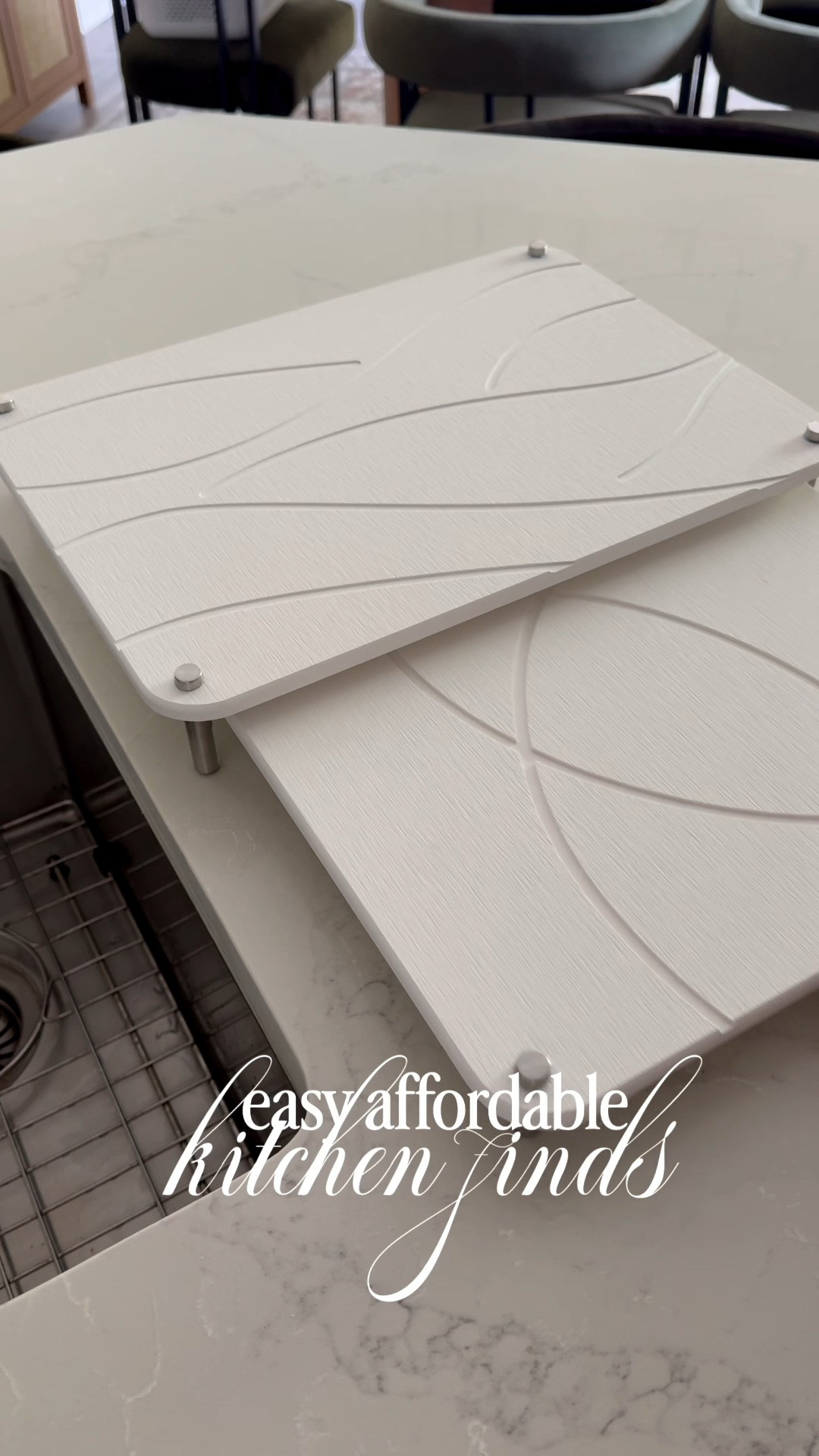 Easy affordable kitchen finds to spruce up any kitchen! 😍

Amazon home finds, Amazon kitchen finds, kitchen upgrades, Amazon home hacks

#LTKHome #LTKSaleAlert