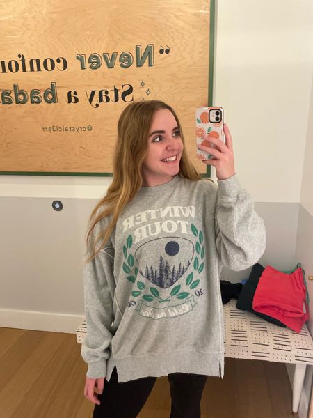 in love with this new Aerie The Chill Cozy Crew Winter Tour Sweatshirt! it’s so cozy and comfortable for fall and winter 🫶🏻

#LTKHoliday #LTKSeasonal #LTKGiftGuide