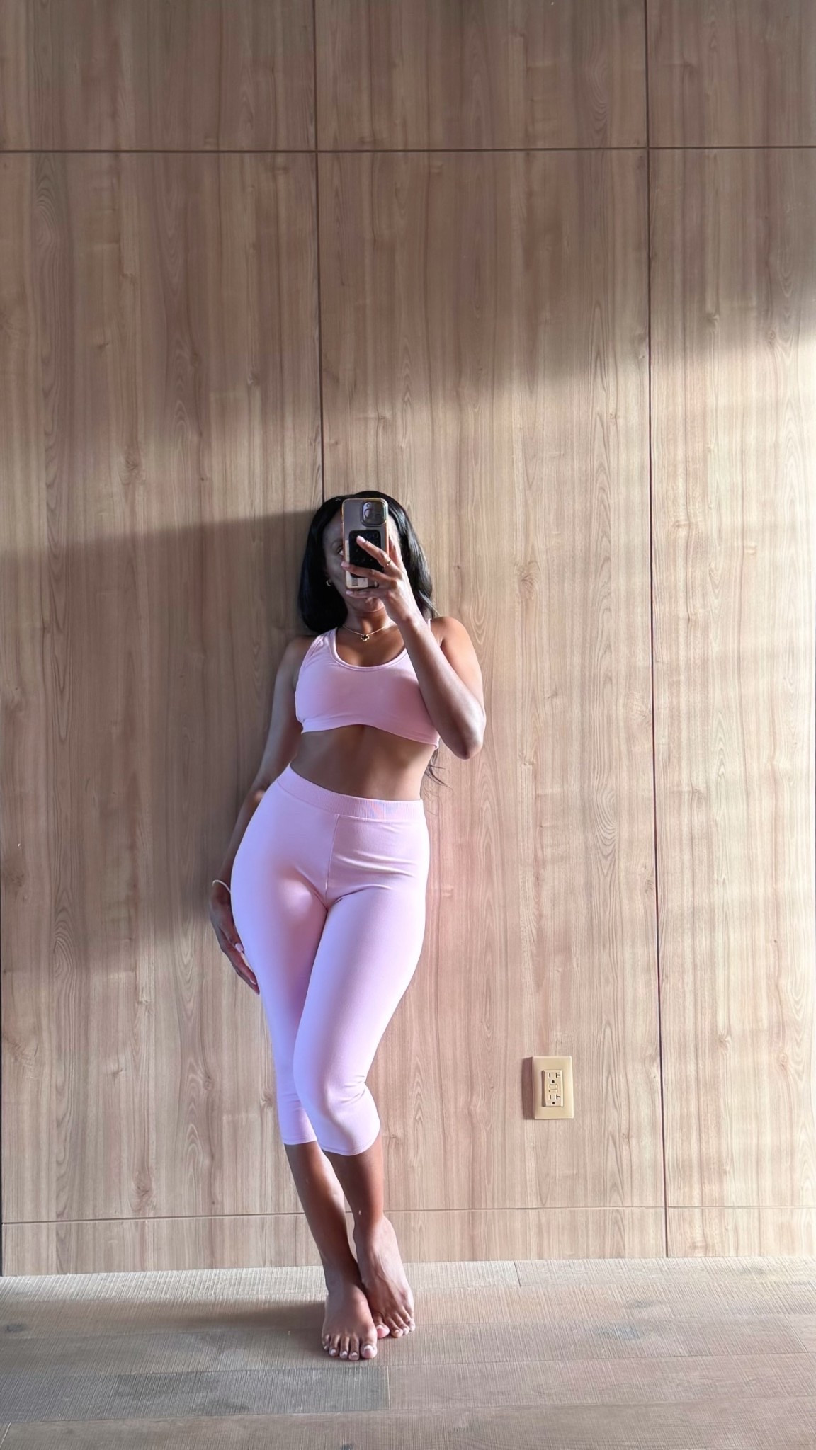 pink alo🩷

#LTKfitnessgoals #LTKActive #LTKPetite