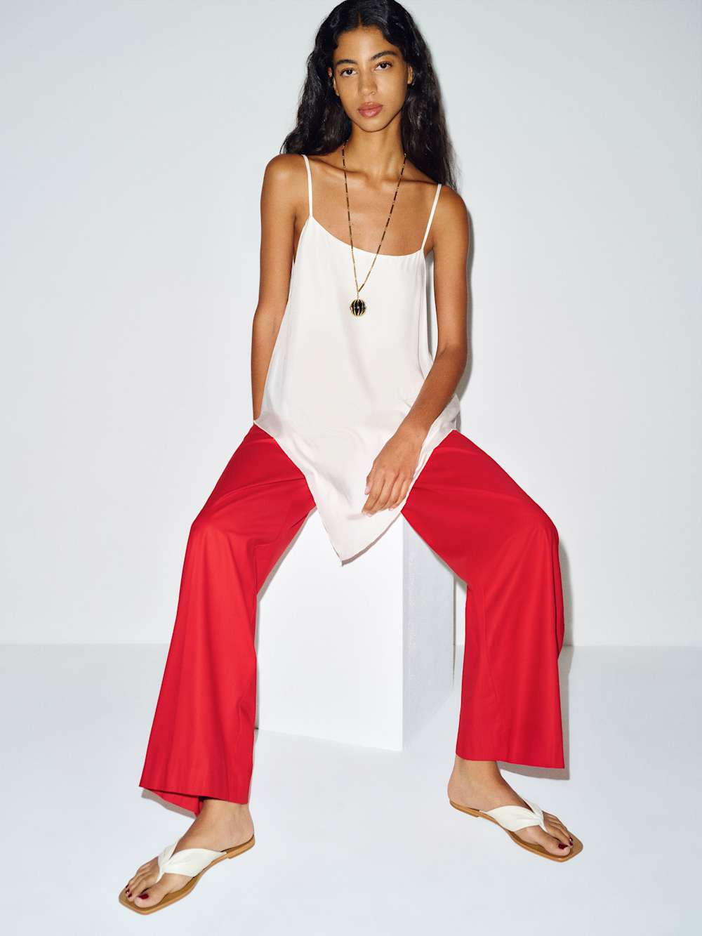 Larsen Thong Sandal | Reformation (Global)
