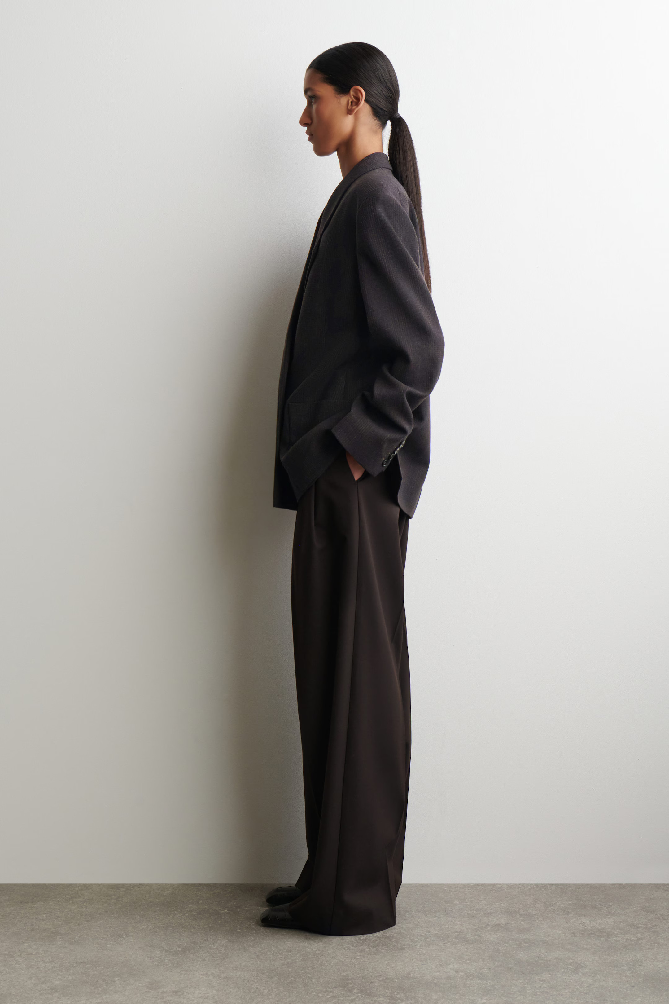 CHECKED DOUBLE-BREASTED BLAZER - DARK BROWN / CHECKED | COS GB | COS UK