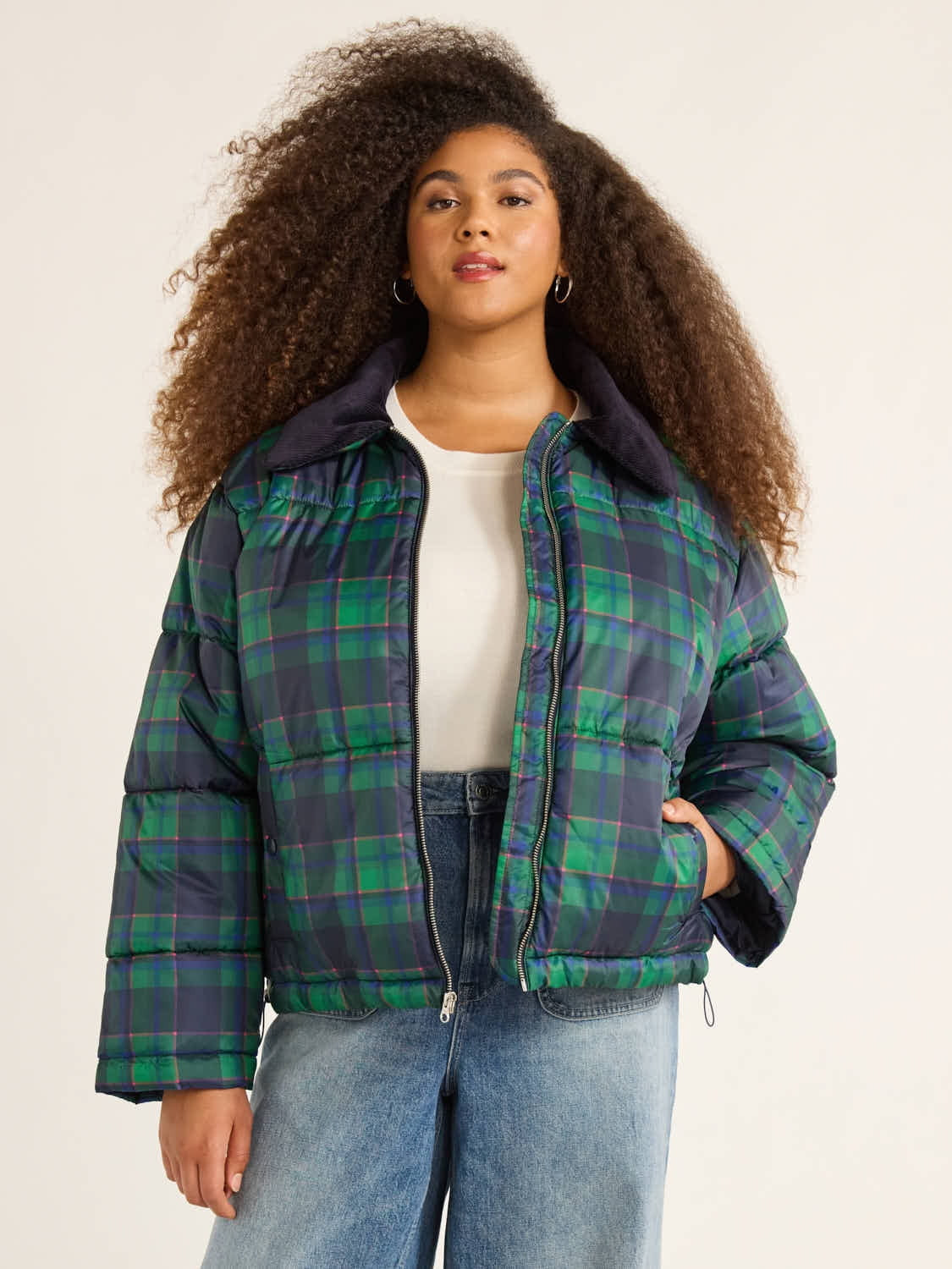 Free Assembly Women's and Women's Plus Short Puffer Jacket, Sizes XS-4X | Walmart (US)