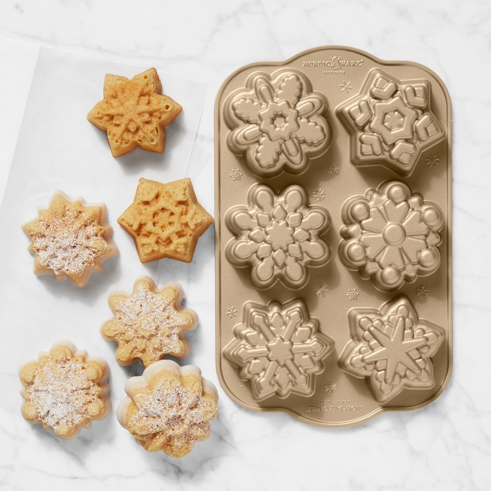 Nordic Ware Nonstick Cast Aluminum Snowflake Cakelet Pan | Williams-Sonoma