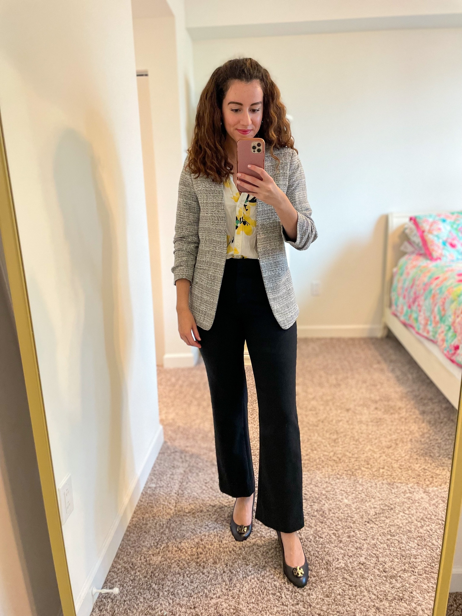 Monday workwear. Ann Taylor workwear. Summer workwear. Spring workwear. Lawyer style. Attorney style. Business casual. Suits  

#LTKworkwear #LTKunder100