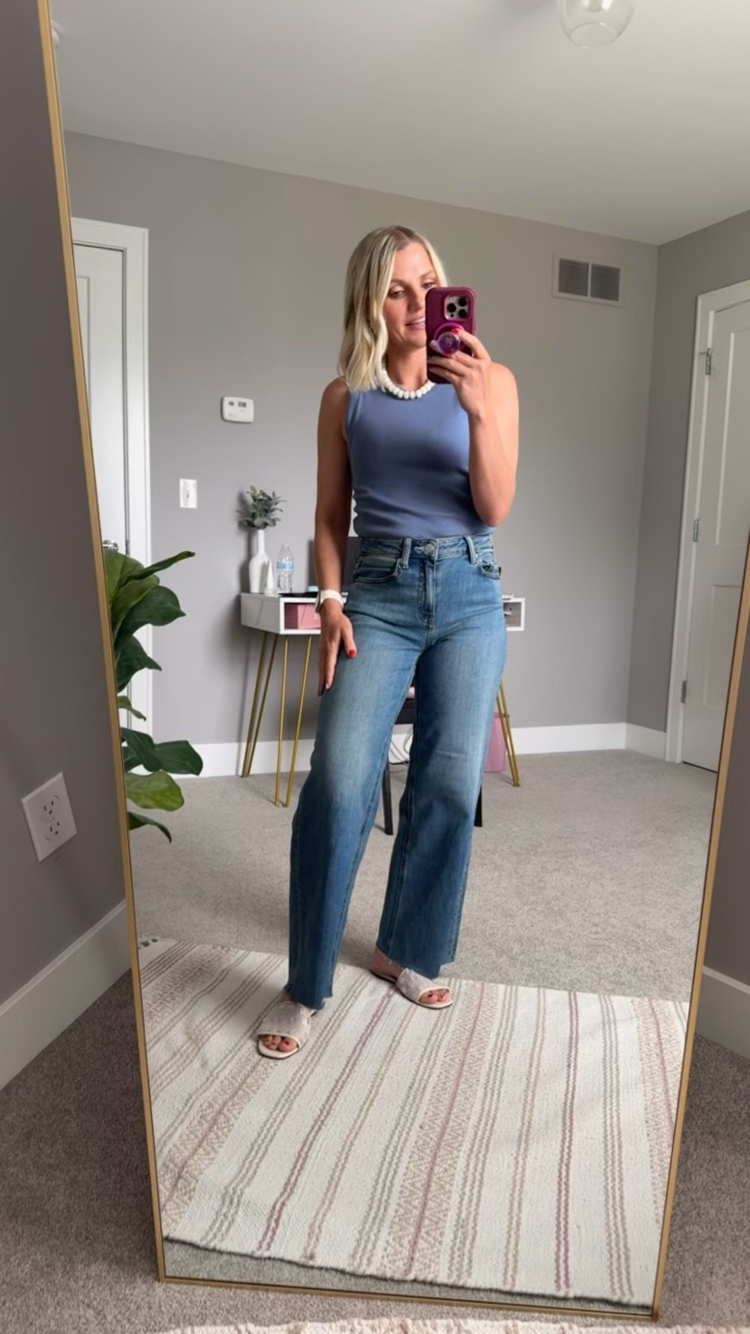 Bella stretch wide-leg jeans from @Quince I’m wearing a 25/short

#LTKootd #LTKOver40 #LTKPetite