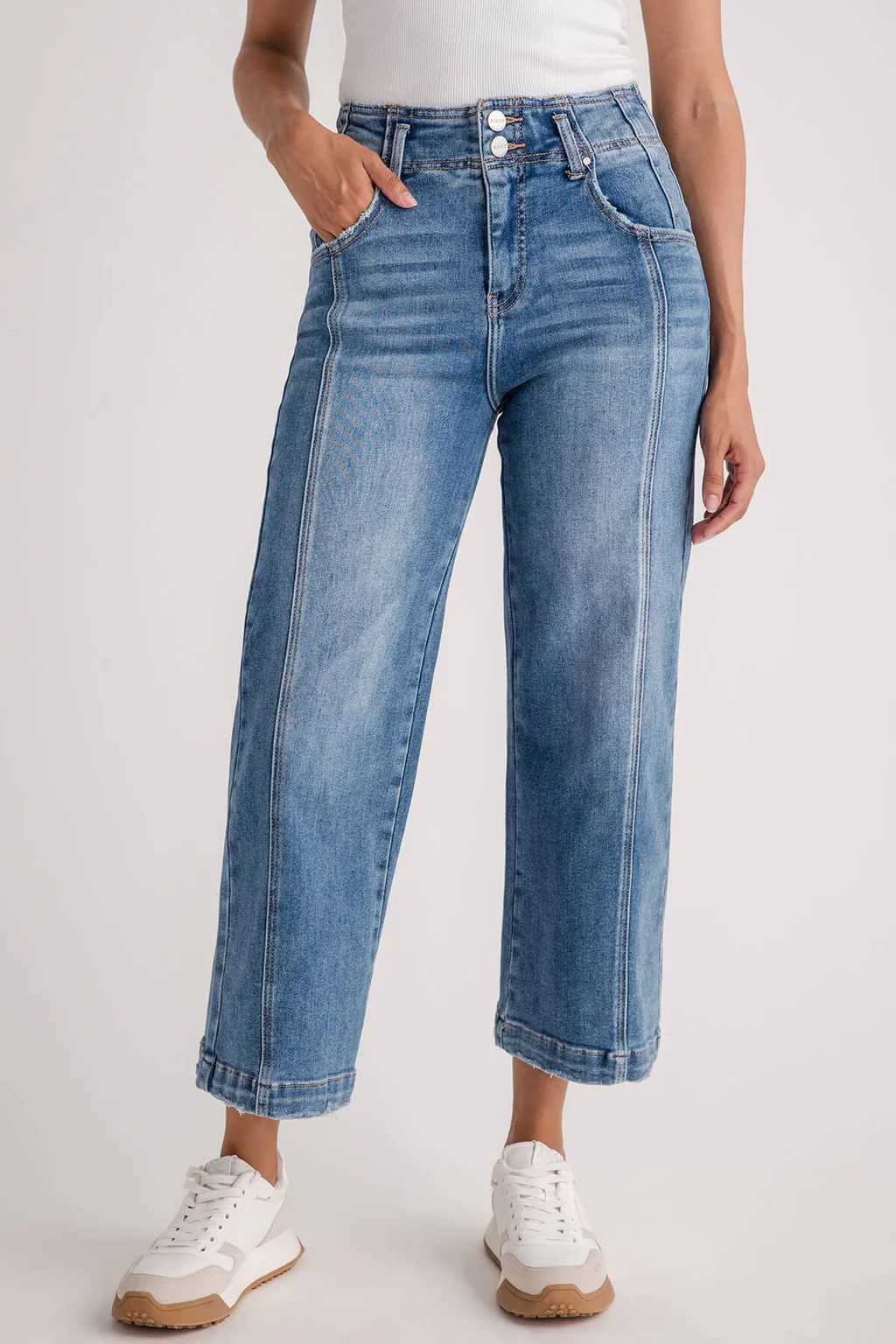 Risen Eve Seamed Jeans | Social Threads