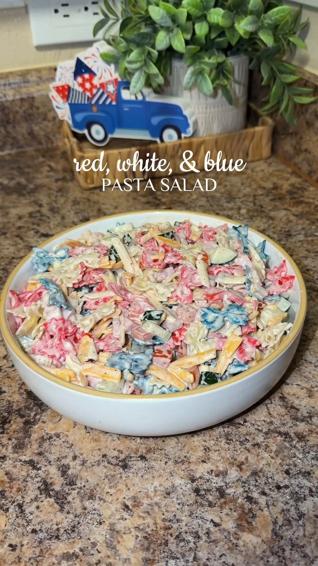 red, white, & blue pasta salad bc I loveeee cute things 🤭🇺🇸 would you try it?

RECIPE:
- 1 box @barillaus mini farfalle pasta
- 1 diced tomato
- 1 diced cucumber
- 2 cups shredded cheeses of your choice (I used @tillamook triple cheddar)
- 2 cups @smithfieldfoods johnmorrell diced ham
- Homemade @hidden.valley Ranch + @olivegarden Italian dressing (as much as you’d like! I don’t measure)
- Season to taste - @mccormickspice Rotisserie chicken seasoning, black pepper
Mix well and let sit overnight in fridge - Serve room temperature!
••
memorial day party food, 4th of july recipes, party snacks at home, pasta salad dressing, 4th of july black family best pasta recipes, southern pasta salad, quick dinner recipe, easy dinner recipe, easy sides, grilling side, cookout recipes sides, cookout season, summer sides, cold sides, party finger foods, food for a crowd, summer bbq recipes, pasta salad recipe black women, memorial day food ideas black people, 4th of july cookout food ideas, 4th of july cookout black people, Pasta salad with ranch dressing, pasta salad with italian dressing, Pasta salad meal prep, Pasta salad lunch
#pastasalad #foodie #summerfood #easyrecipes #cookoutfood

#LTKfoodie #LTKHome #LTKSeasonal