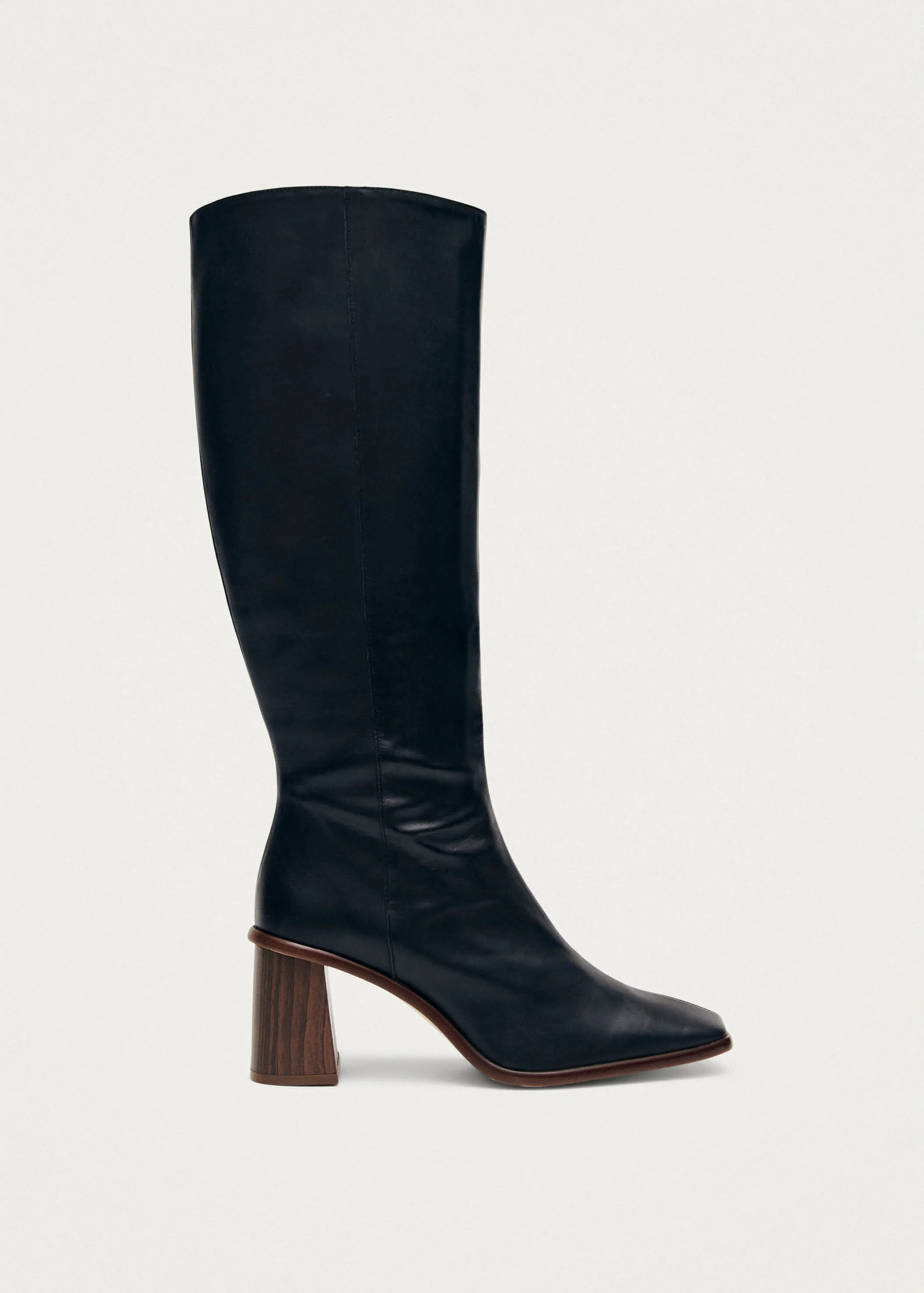 East Black Leather Boots | ALOHAS | ALOHAS (Global)