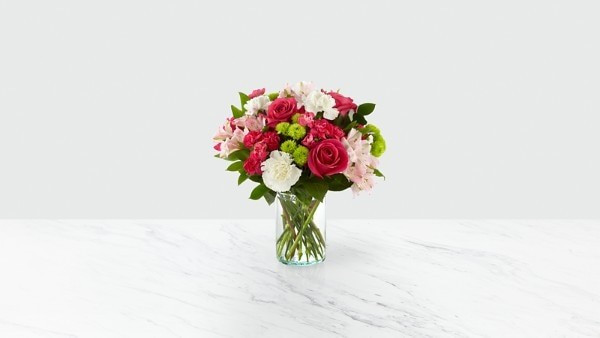 Sweet & Pretty™ Bouquet | ProFlowers / ProPlants