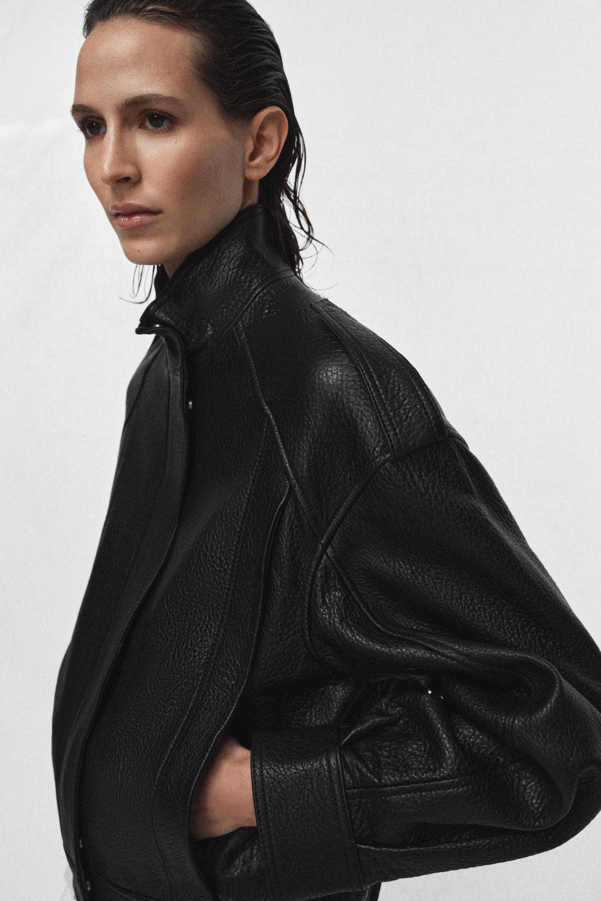 100% LEATHER BOMBER JACKET ZW COLLECTION LIMITED EDITION | Zara US