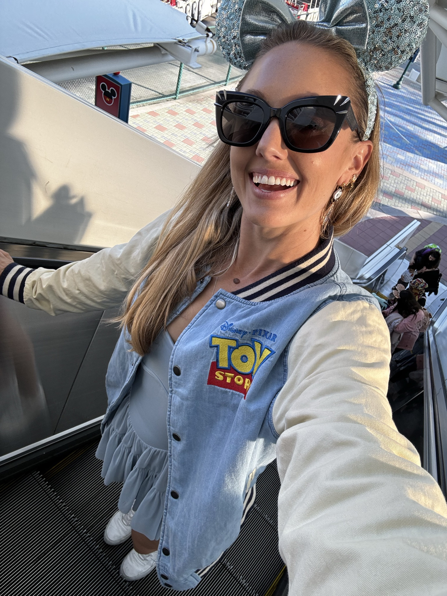 First time wearing this dress to the parks! And I absolutely LOVE IT. So comfy, so flattering and perfect for a little Cinderella bound 🩵 

#LTKfitness #LTKSeasonal #LTKfindsunder100