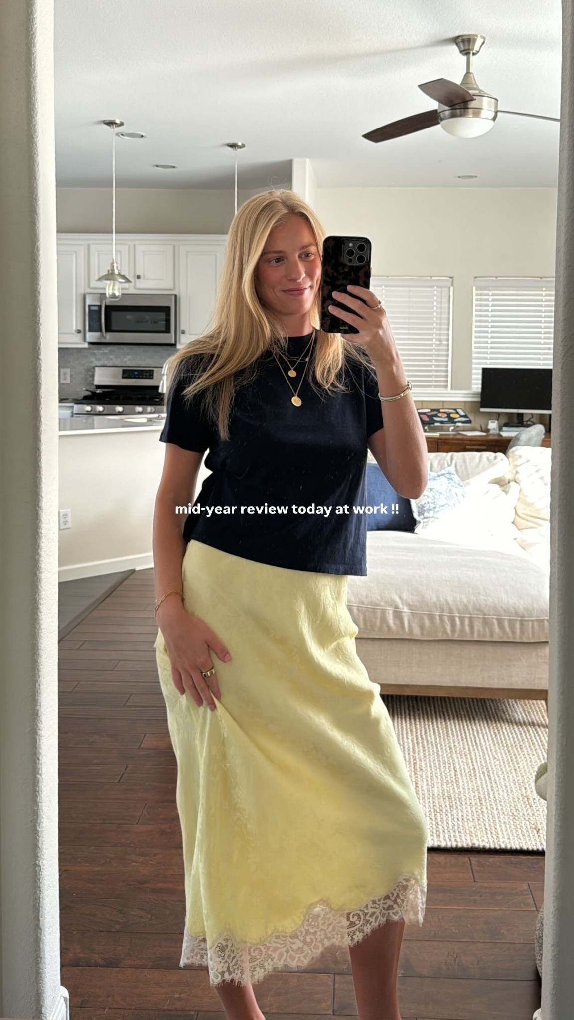 Casual Work style

#LTKFindsUnder50 #LTKWorkwear #LTKSaleAlert