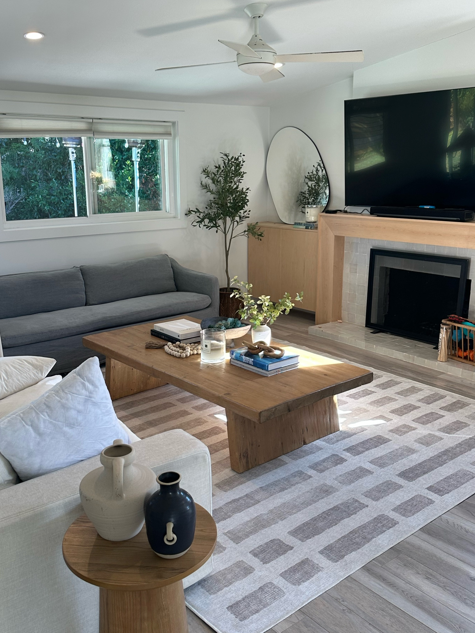 little beachy living room / ruggable rug / sixpenny sofa 

#LTKsalealert #LTKCyberWeek #LTKGiftGuide