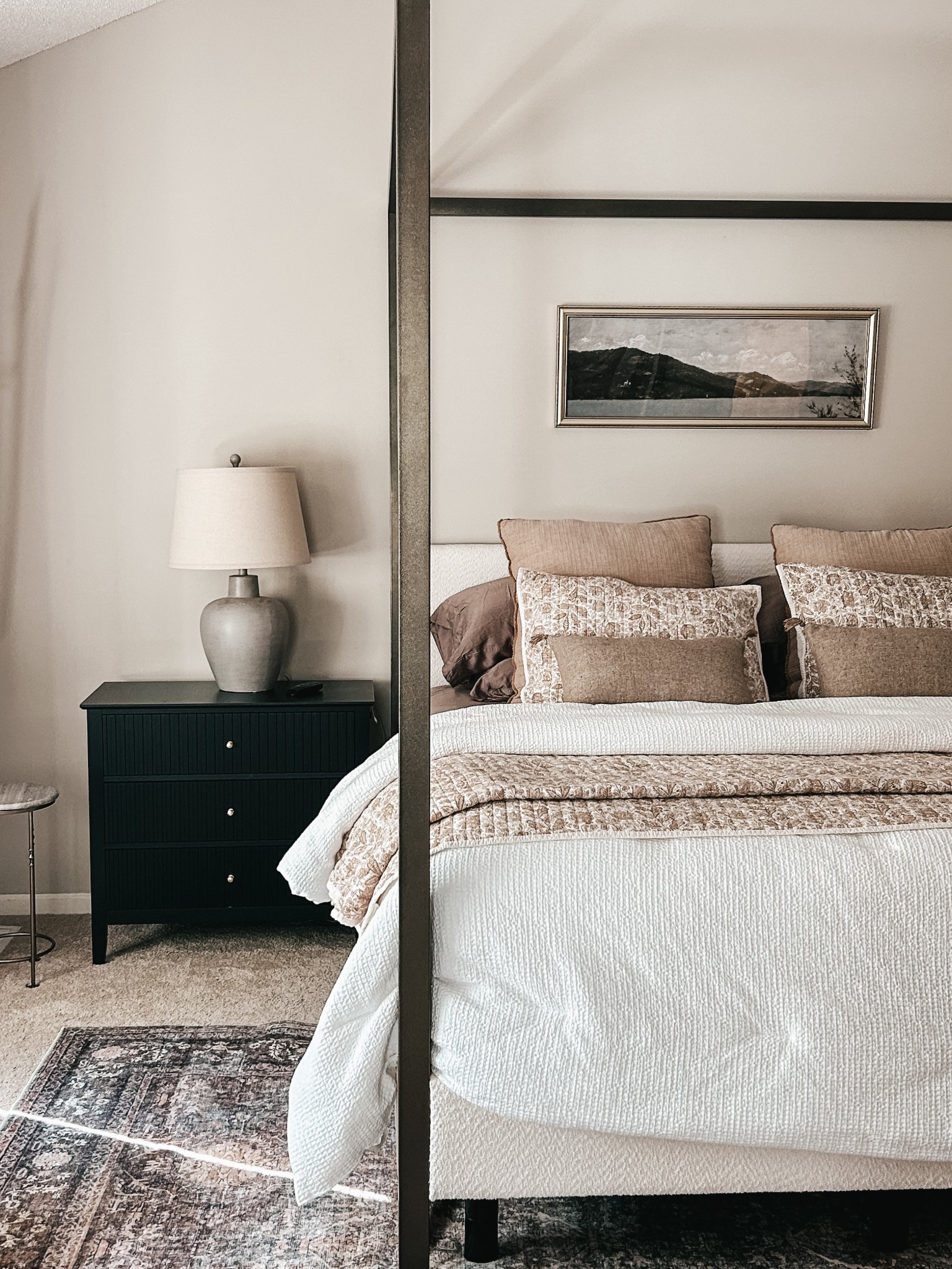 Primary bedroom sources 🛏️