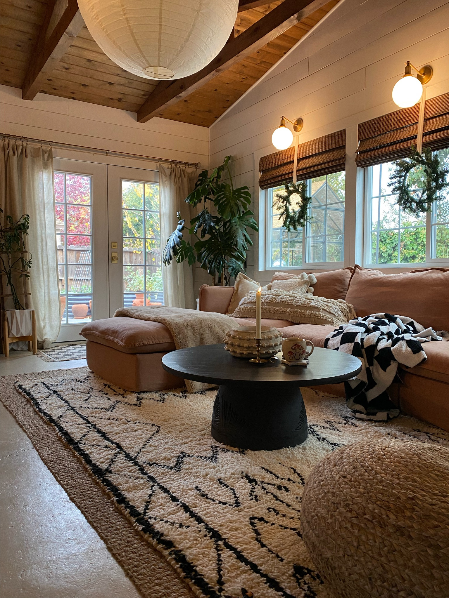 simple wreaths over my windows to get me in the Christmas spirit✨ 

#LTKHoliday #LTKSeasonal