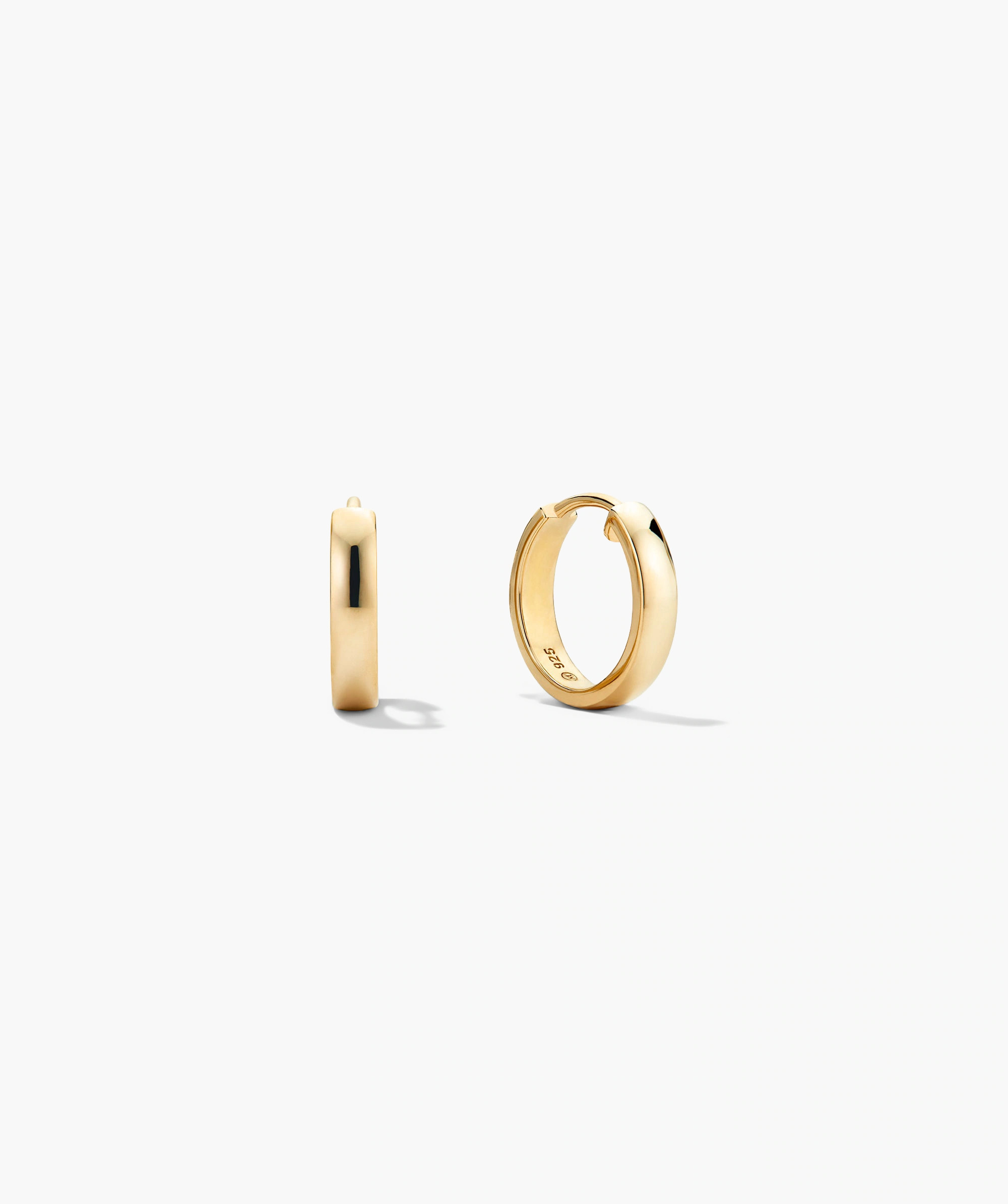 Bold Small Hoop Earrings - Jewelry | Mejuri | Mejuri Fine Crew