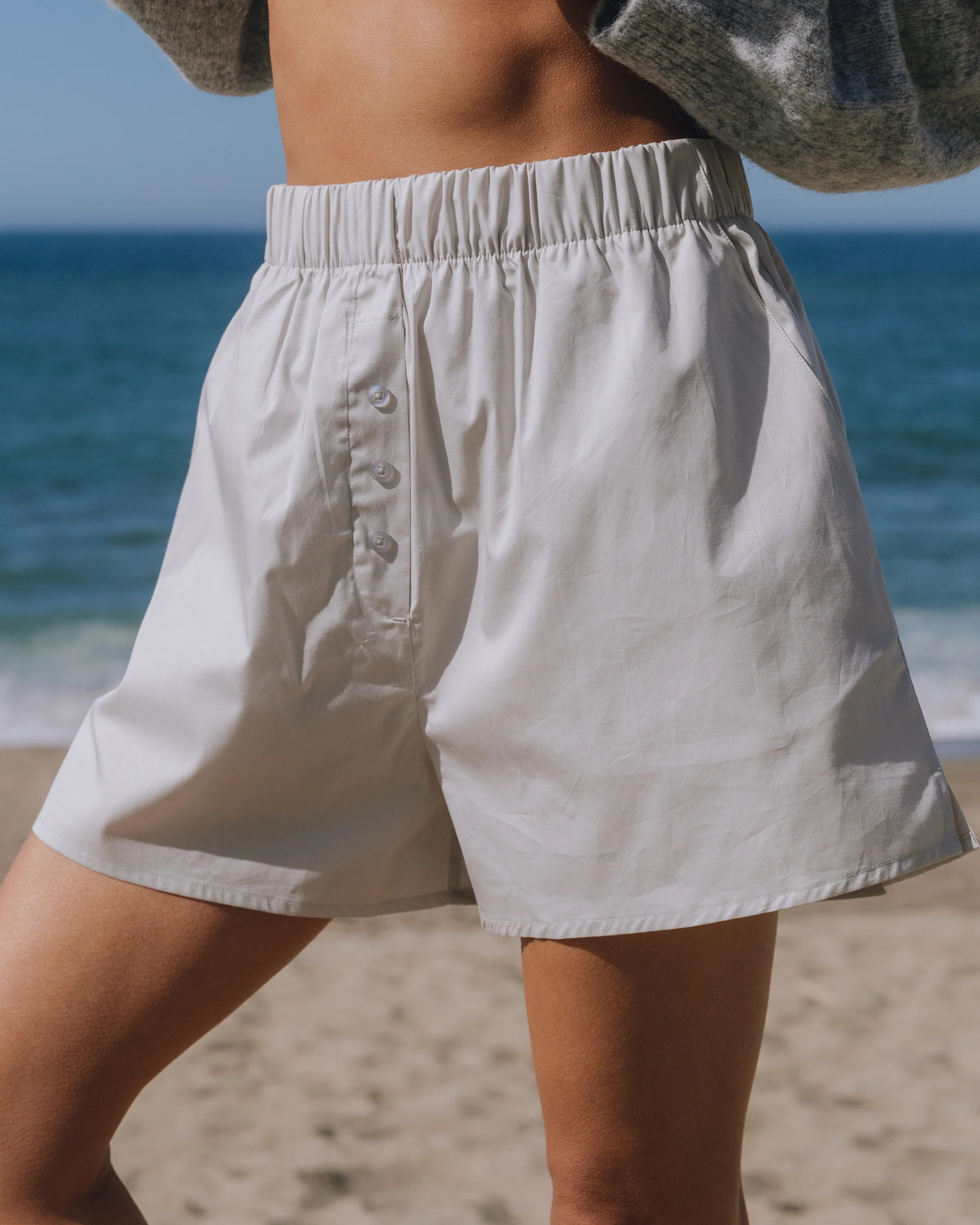 Poplin Resort Shorts - Light Grey | Daily Drills