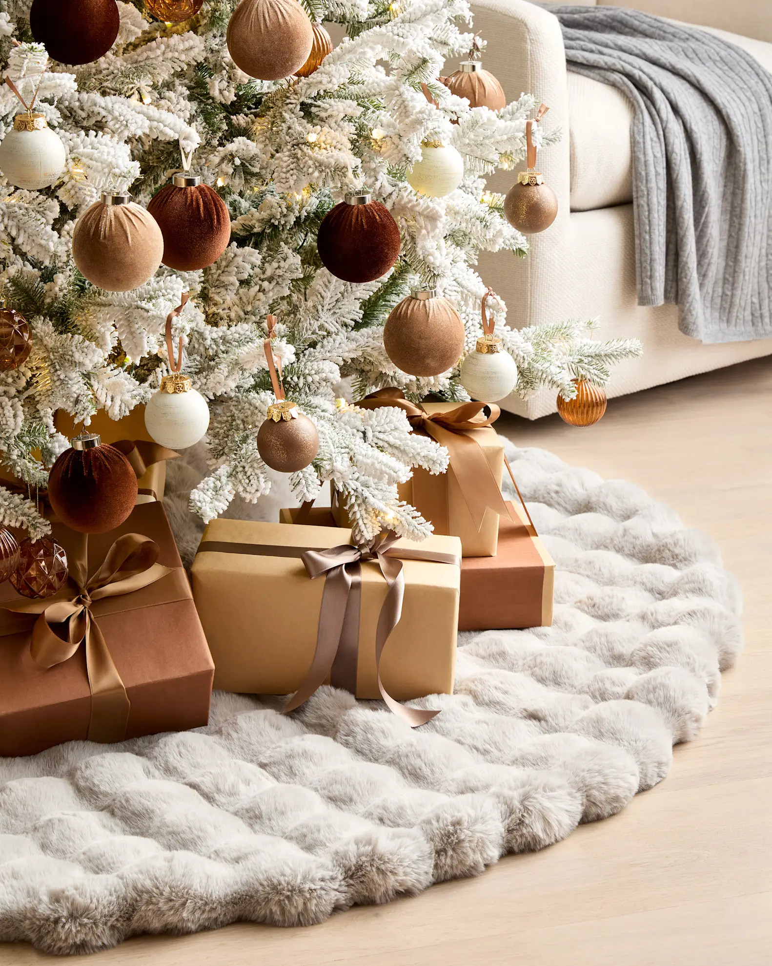 Faux Fur Tree Skirt | Quince