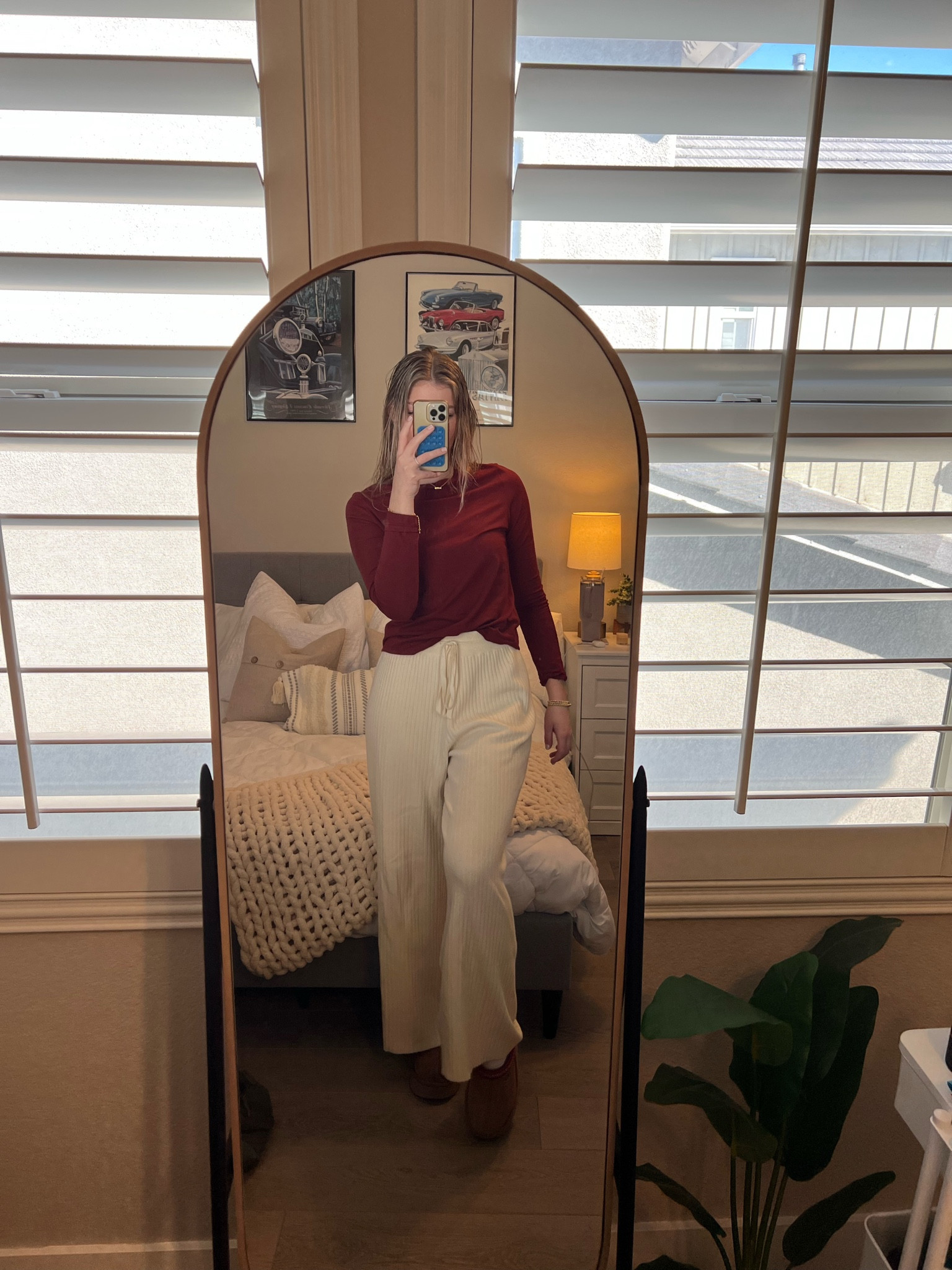 coffee shop outfit 

#LTKGiftGuide #LTKfit #LTKSeasonal