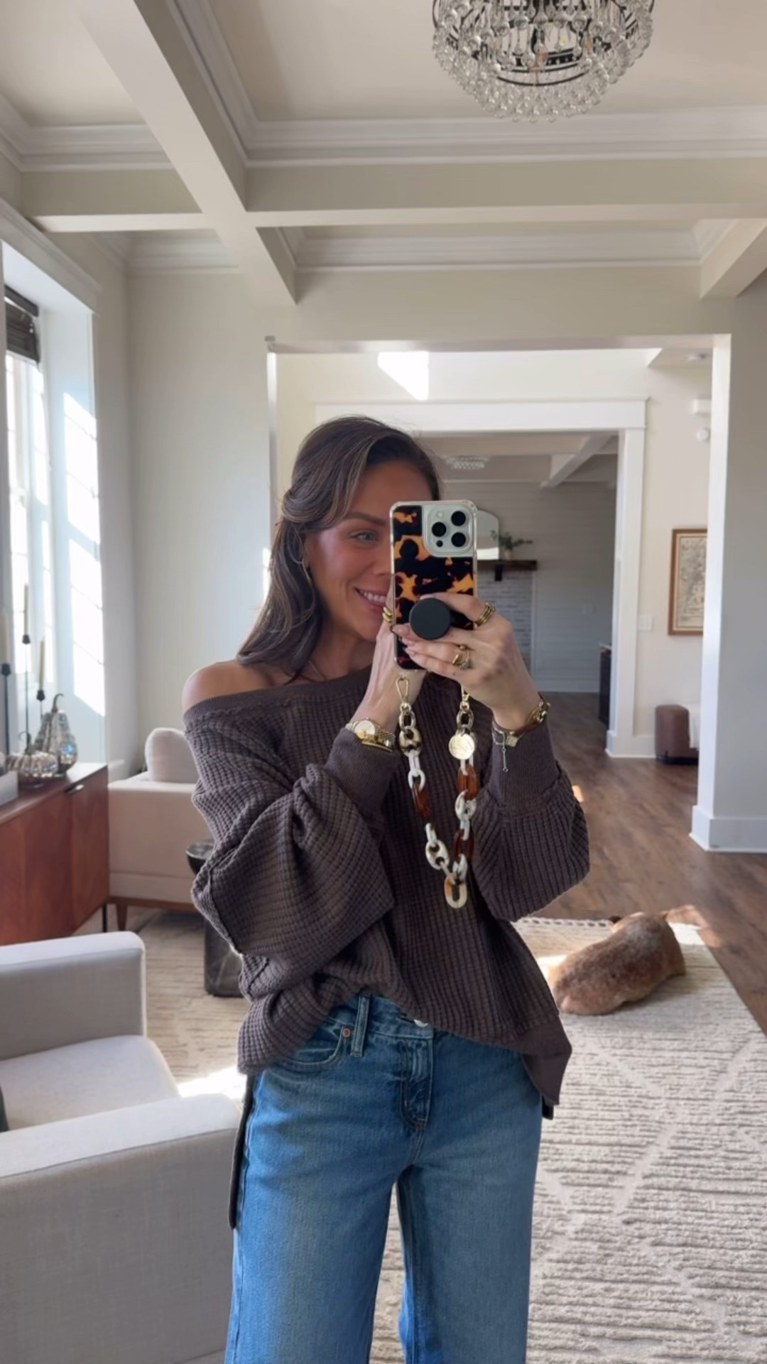 Use code KRIS25 The cutest oversized cozy top for fall/winter in xs 

#LTKStyleTip #LTKSaleAlert #LTKFindsUnder50