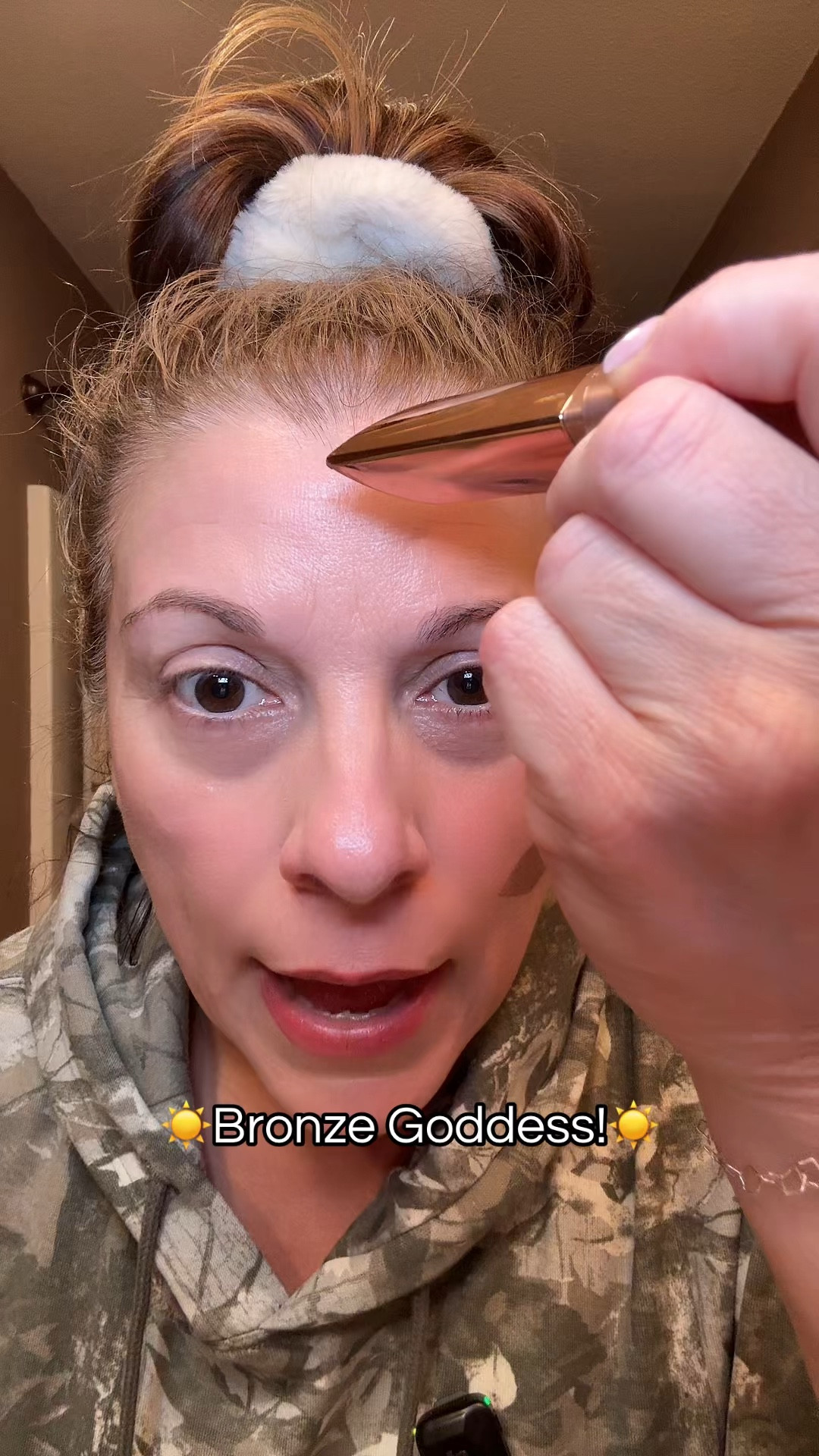 This Bronzer & Highlighter Duo from LYS Beauty is stunning and perfect for mature skin! #bronzer #bronzedmakeup #bronzingstick #lysbeauty #lysbronzingstick 

#LTKBeauty #LTKOver40