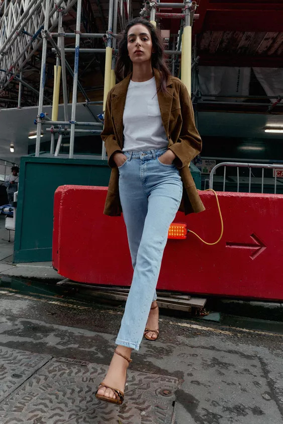 Z.01 MOM FIT COMFORT HIGH-WAIST JEANS | Zara UK