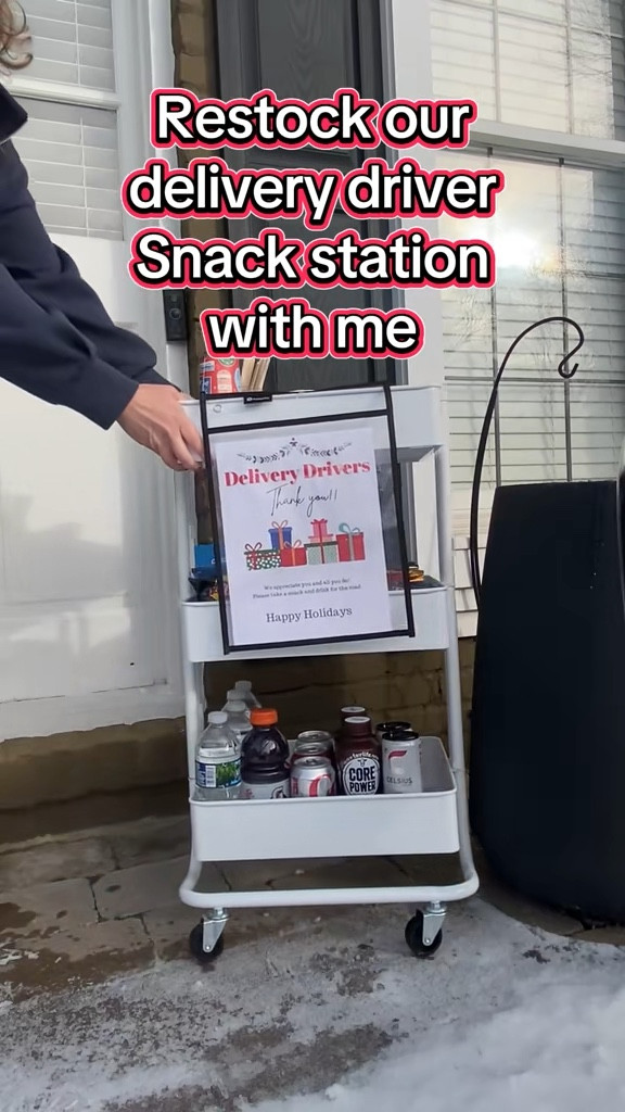 We love supporting our delivery drivers. Sometimes they save the day! #holidaydeliveries #upsdrivers #fedexdriver #christmasspirit #gratitude #thankyou #Christmastreats #drinkstation #treatstation #Christmassnacks 

 

#LTKHoliday #LTKSeasonal #LTKvlog