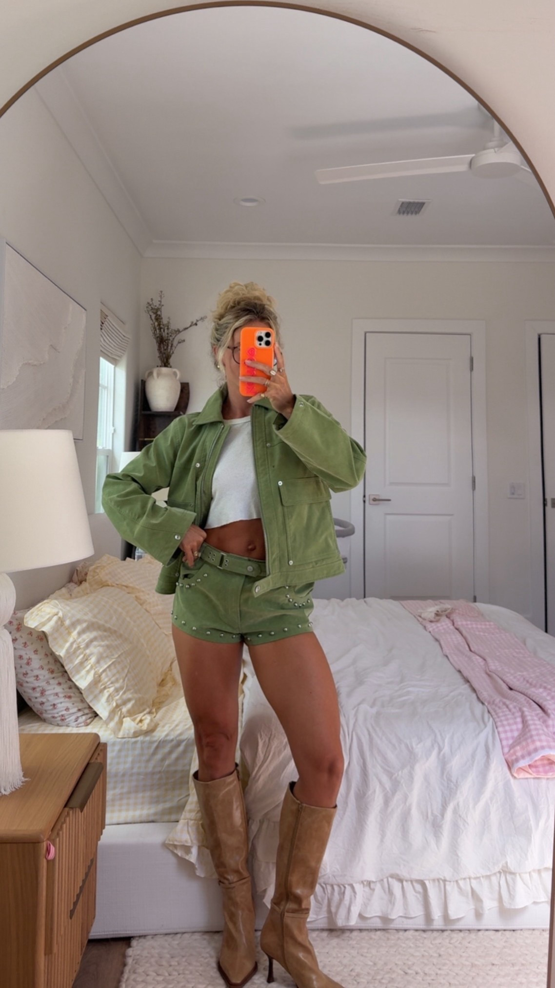 Outfit from 🤍 @freepeople #freepeoplepartner
Size Small in jacket 
Size 4 in Shorts