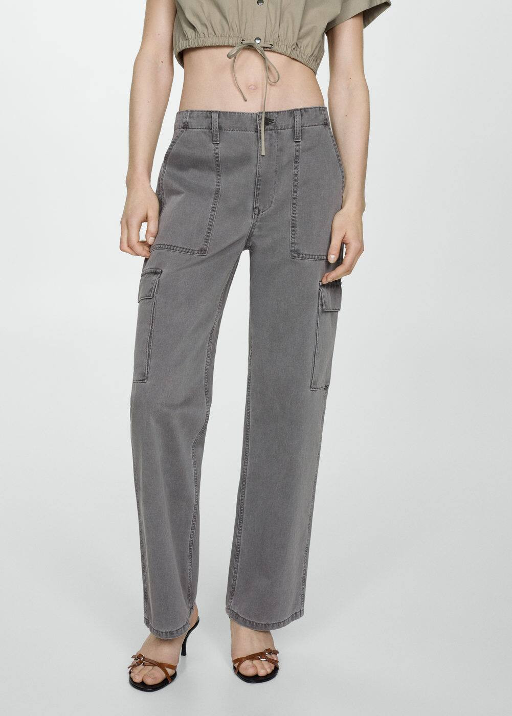 Cargo-jeans mit taschen -  Damen | Mango Deutschland | MANGO (DE)