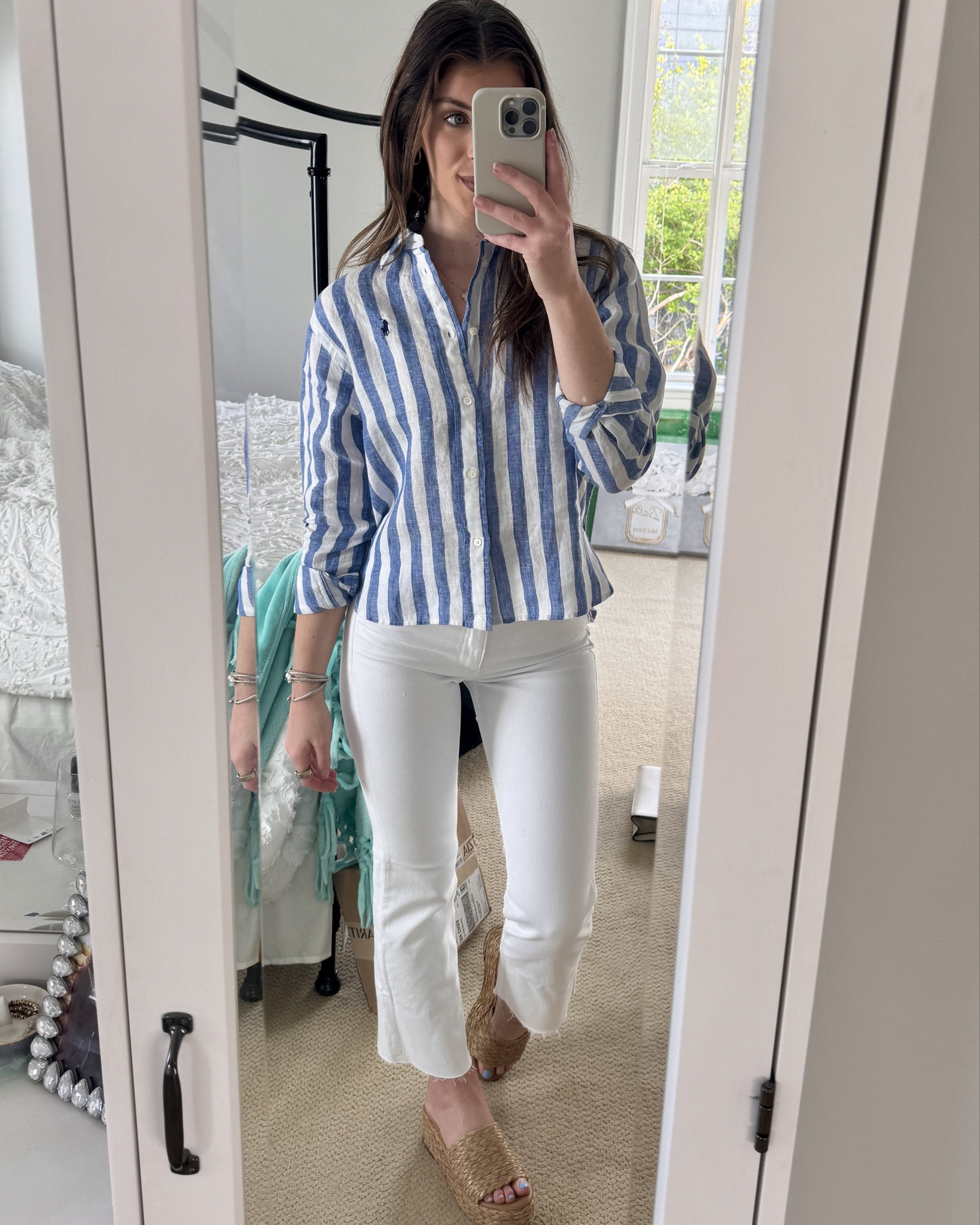 you know it’s spring when I break out the white cropped bootcut jeans & a linen button down with neutral raffia sandals 💐

#LTKSeasonal #LTKWorkwear #LTKTravel