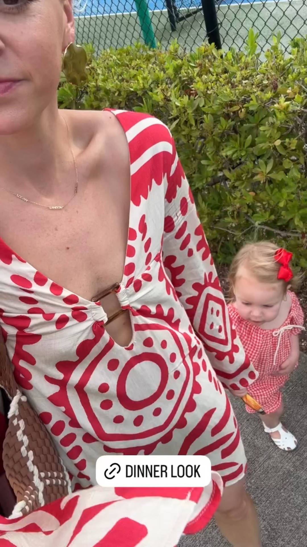 Tonight’s dinner look - size small, I’m 5’5

beach vacation, resort wear 