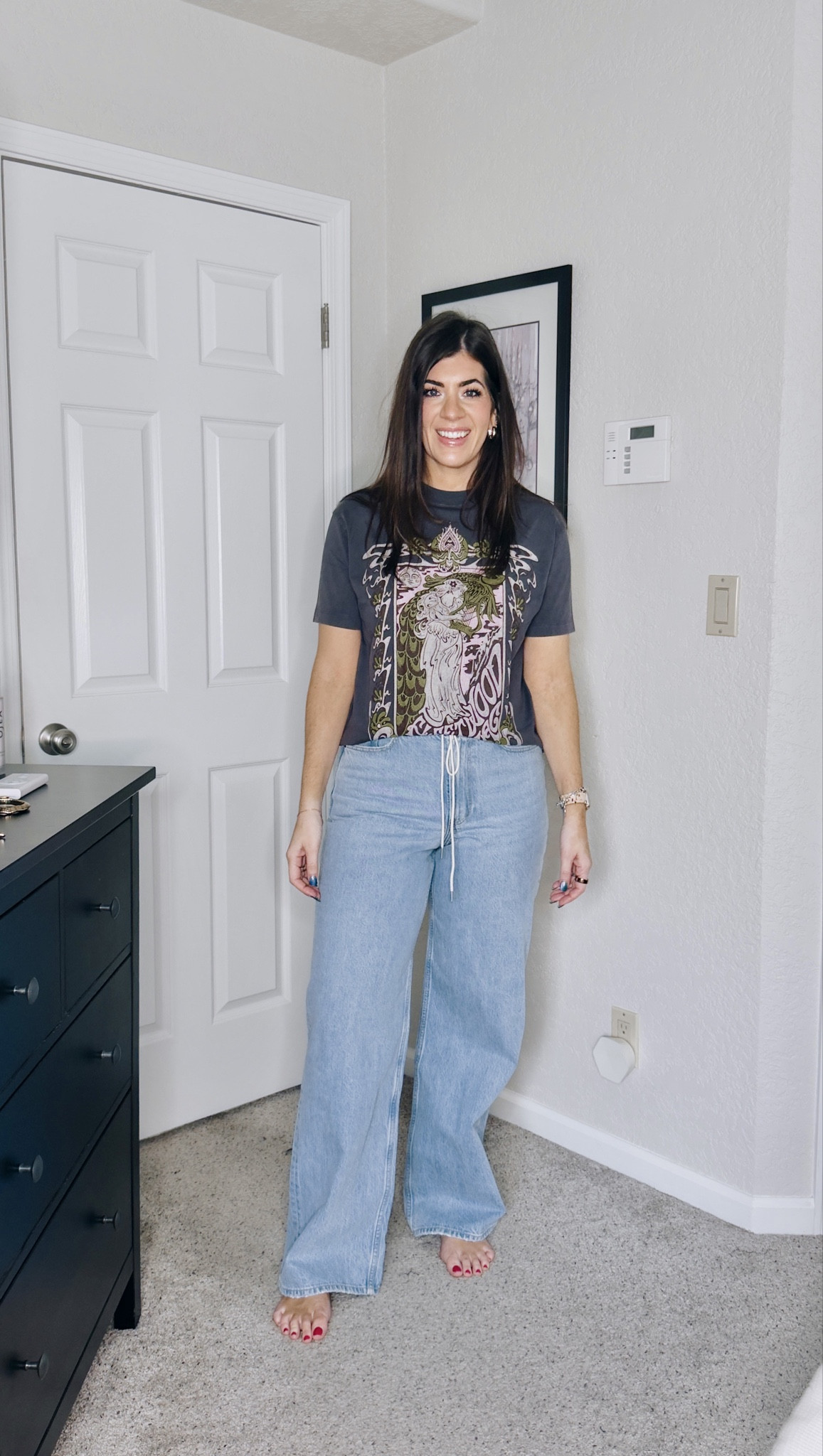 Abercrombie try on- code DENIMAF
Graphic tee-small (it runs big)
Toe waist jeans- 29 long curvy


#LTKMidsize #LTKSaleAlert #LTKTall