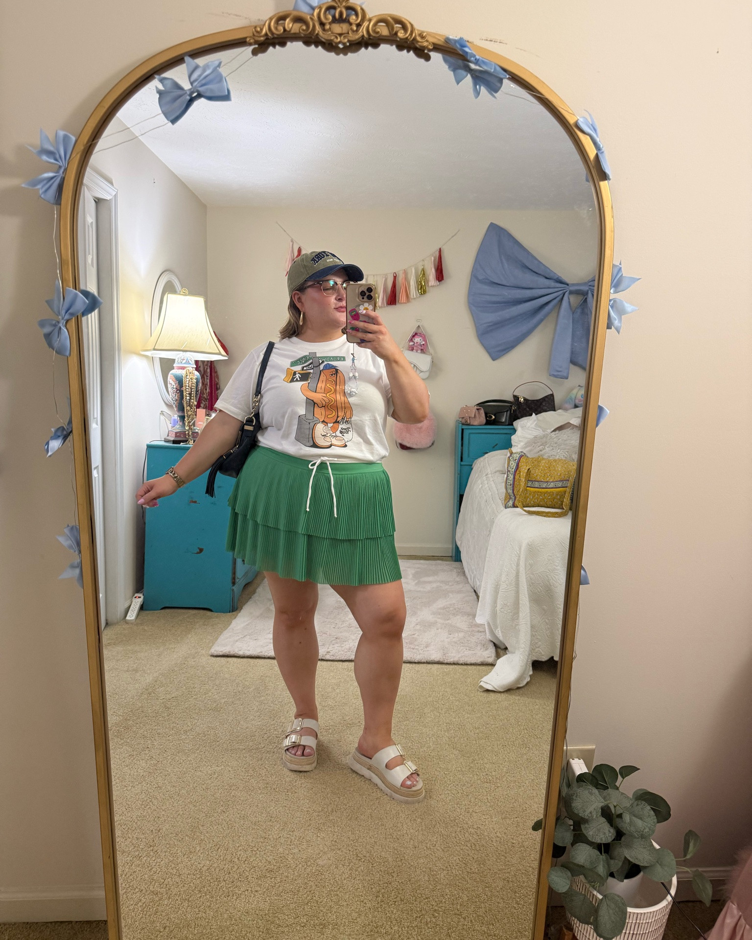 Elevated casual plus size outfit! I looove this little tennis skort from @Aerie paired with a graphic tee and sandals for the perfect casual plus size summer outfit!

#LTKootd #LTKPlusSize #LTKMidsize