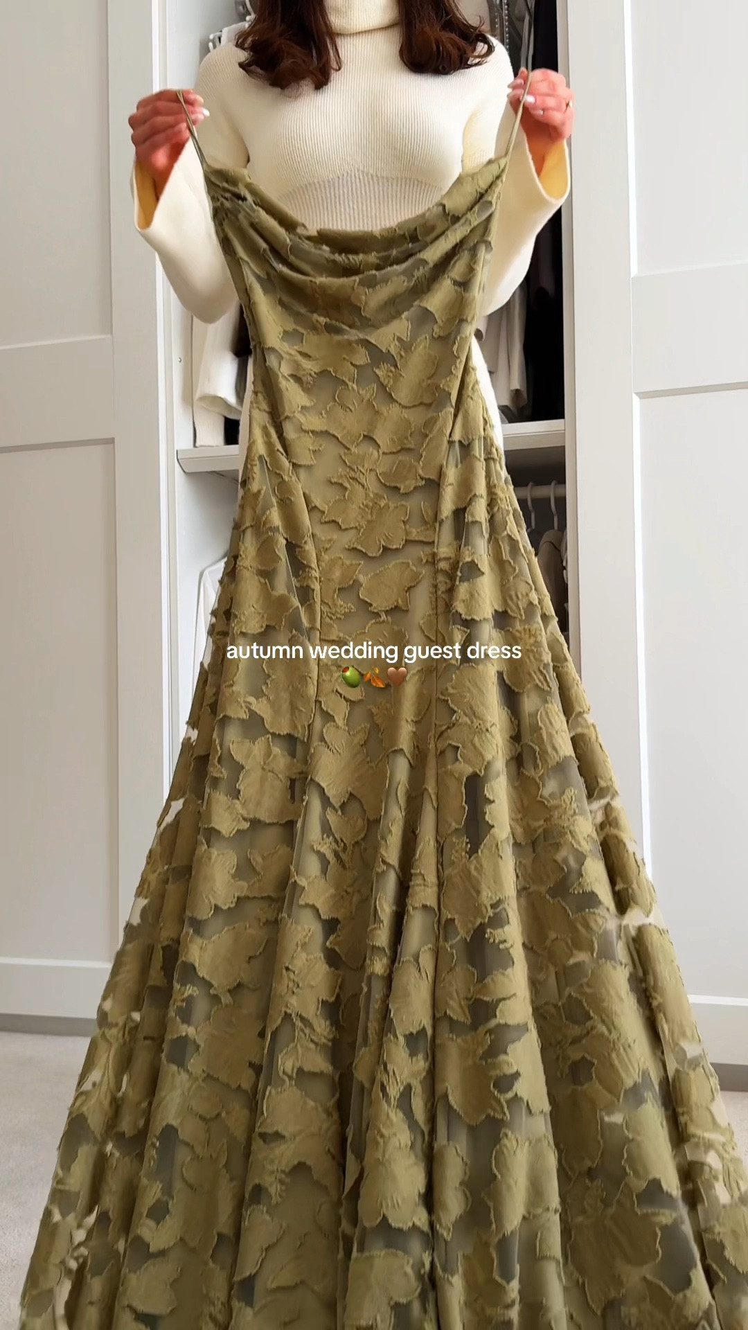 Autumn wedding guest dress inspo 🫒🍂

Can’t get over the color of this dress and the gorgeous back detail - perfect for any special autumn occasion ☺️

#fallfashion #fallstyle #weddingguestoutfit #autumnstyle #falloutfitinspo #guestdress #weddingguestlook #autumnvibes #fallfashionreels #falllook #specialoccasiondress #styleinspo #autumnoutfitideas #ootdfashion #chicstyle #fashionreels

#LTKWedding #LTKSeasonal #LTKParties