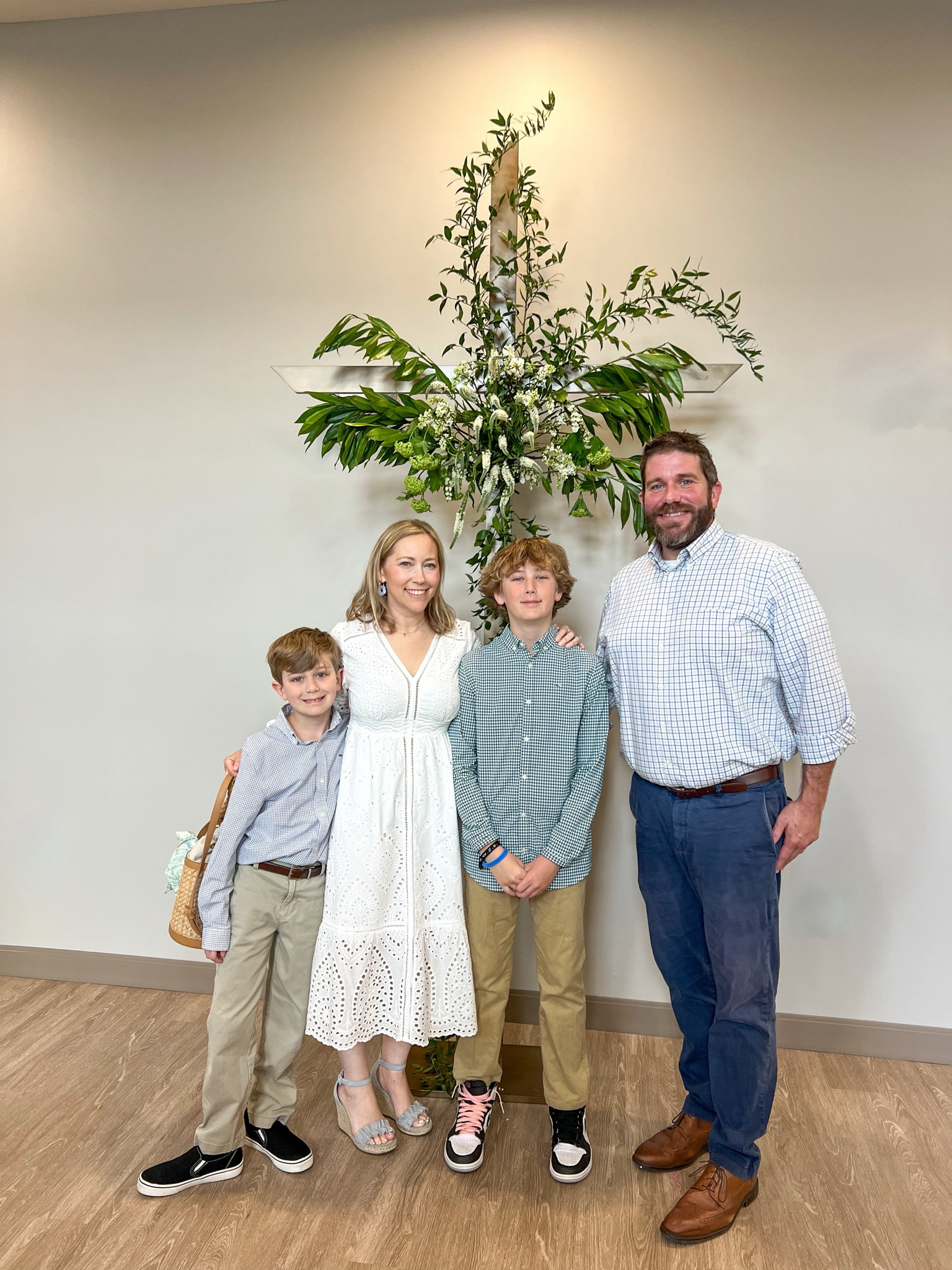 Happy Easter! 🌷

Sharing links for my favorite eyelet dresses! This one’s an old favorite, but I’ve got 2 more in my cart for this Summer!! 👗


#LTKfamily #LTKfindsunder50 #LTKSeasonal
