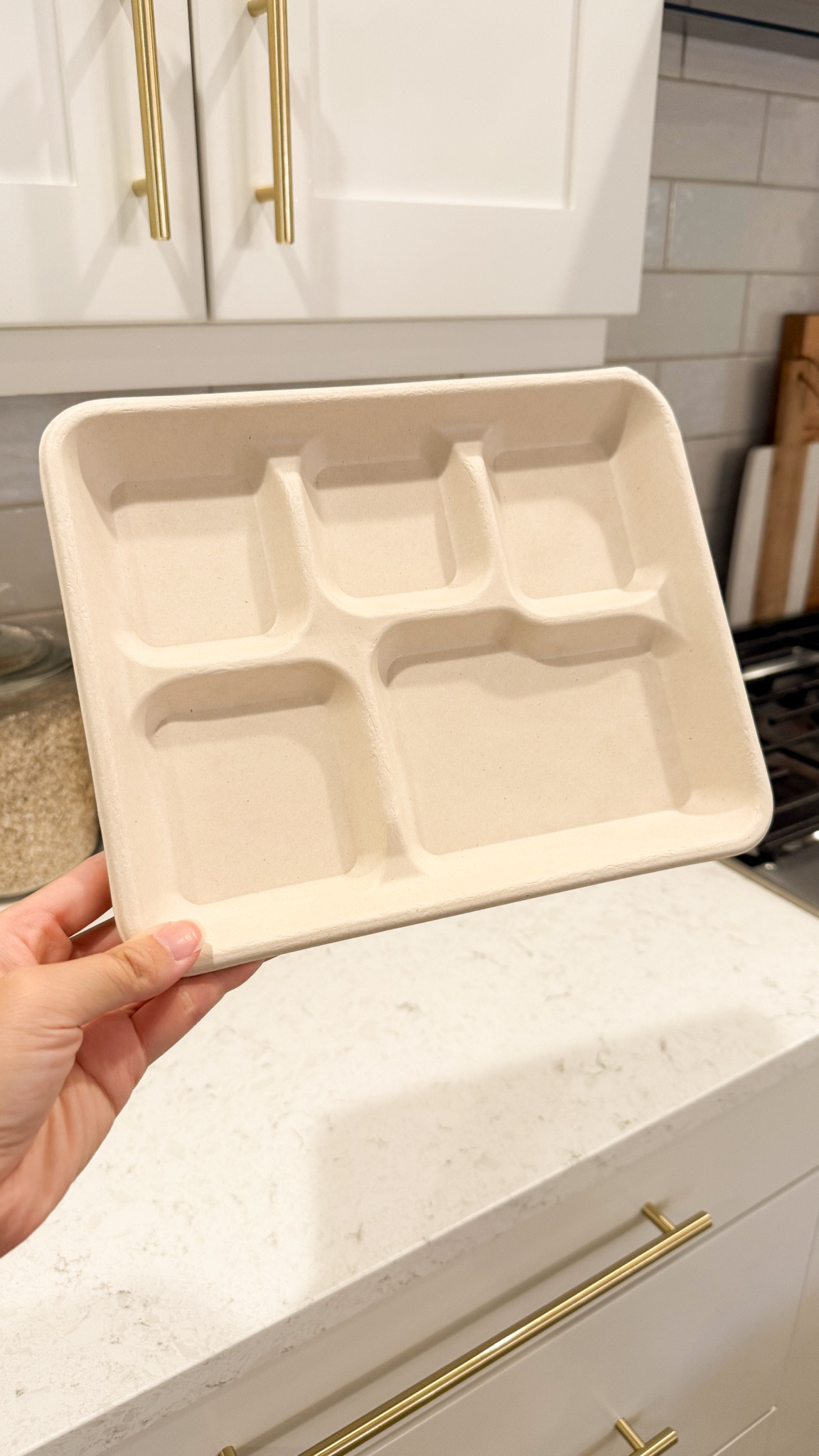 Just got these disposable plates for tomorrow's get together. Love all of the compartments and how it's like a lunch tray!

#LTKFindsUnder50 #LTKHome