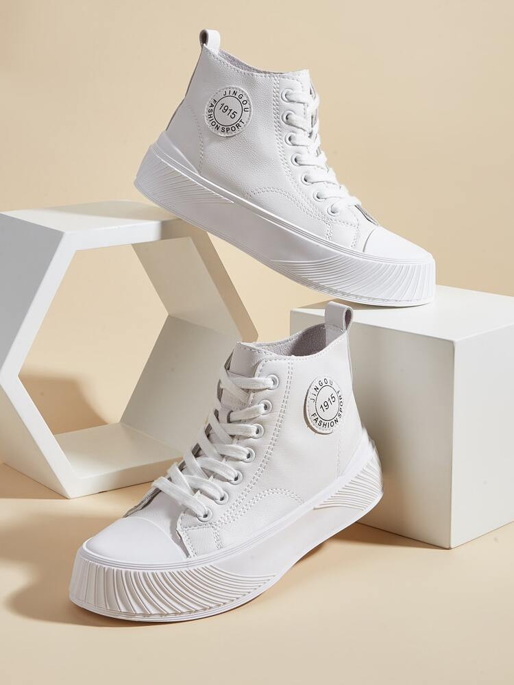 Letter Graphic Lace Up Front Casual Shoes | SHEIN