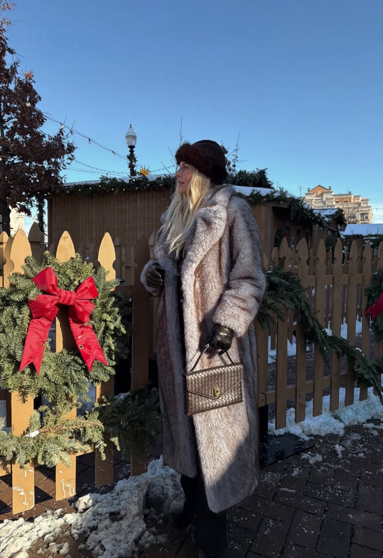 Wearing a 27 long in jeans (sized up for pregnancy), linking similar faux fur coats, boots are true to size.
#kathleenpost

Holiday outfit, winter outfit, apres chic, winter chic, aspen



#LTKSeasonal #LTKHoliday #LTKootd
