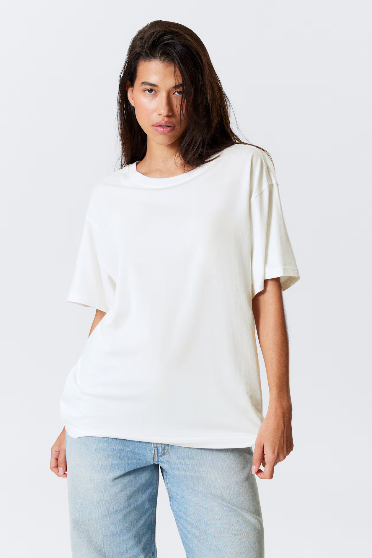 - Soft Oversized Short-Sleeved T-shirt - Off-white - Ladies | H&M GB | H&M (UK, MY, IN, SG, PH, TW, HK)