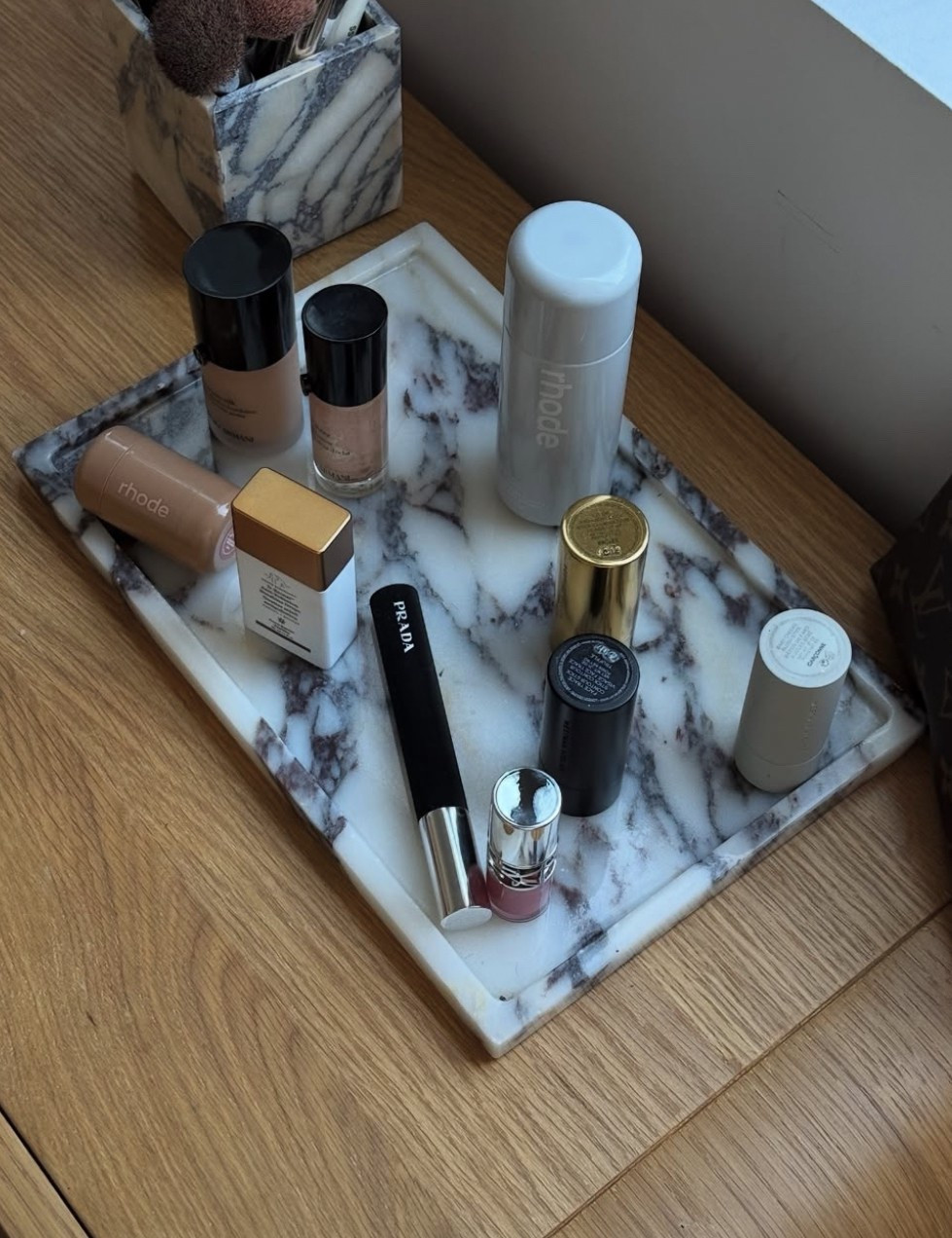 Makeup bits x 

#LTKBeauty #LTKFindsUnder50 #LTKHome