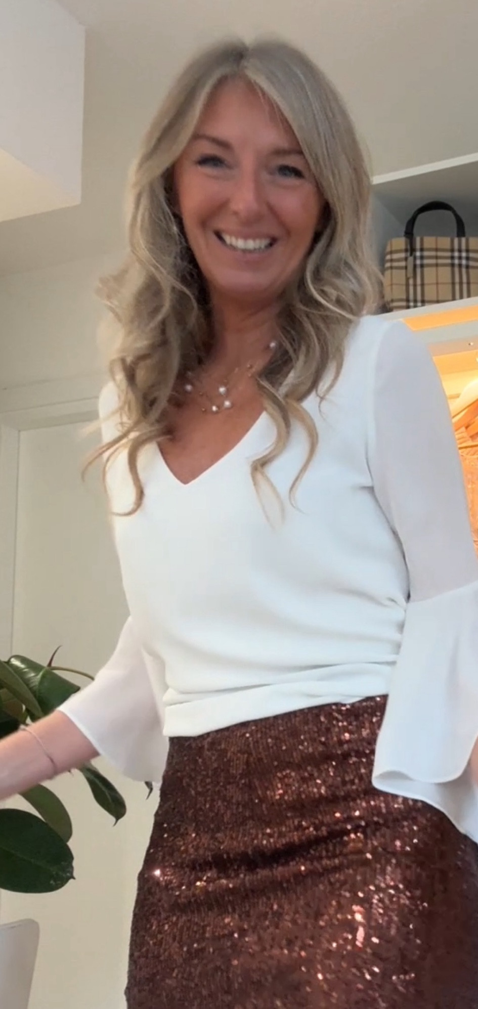 Un outfit adatto a queste feste. Una cena speciale, la vigilia di Natale, pratico comodo e di tendenza 

#LTKover50style #LTKitalia #LTKstyletip