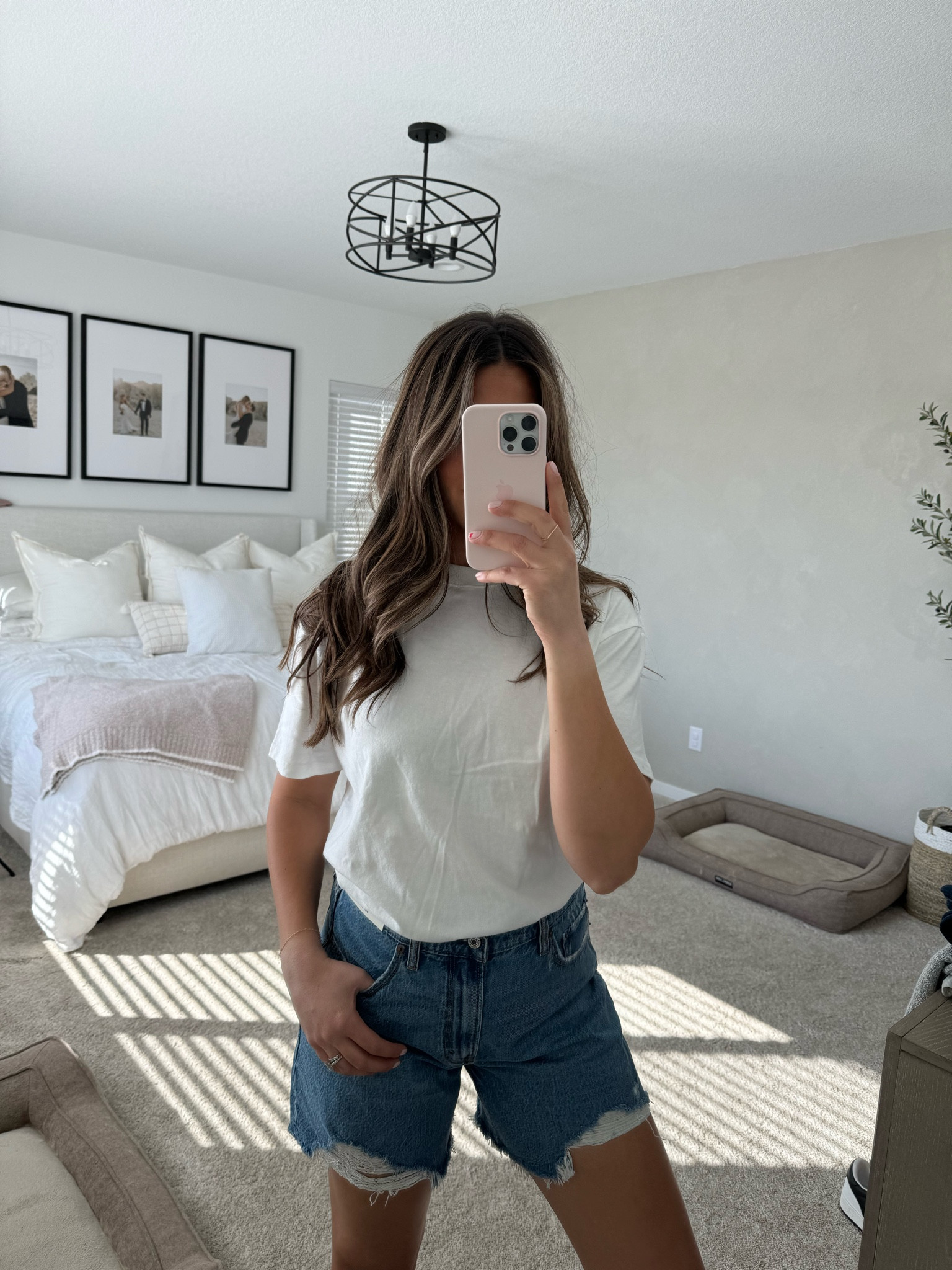 Abercrombie basics 🙌🏽 this is an amazing basic tee! Would recommend going TTS! 

#LTKfindsunder50 #LTKstyletip #LTKSpringSale